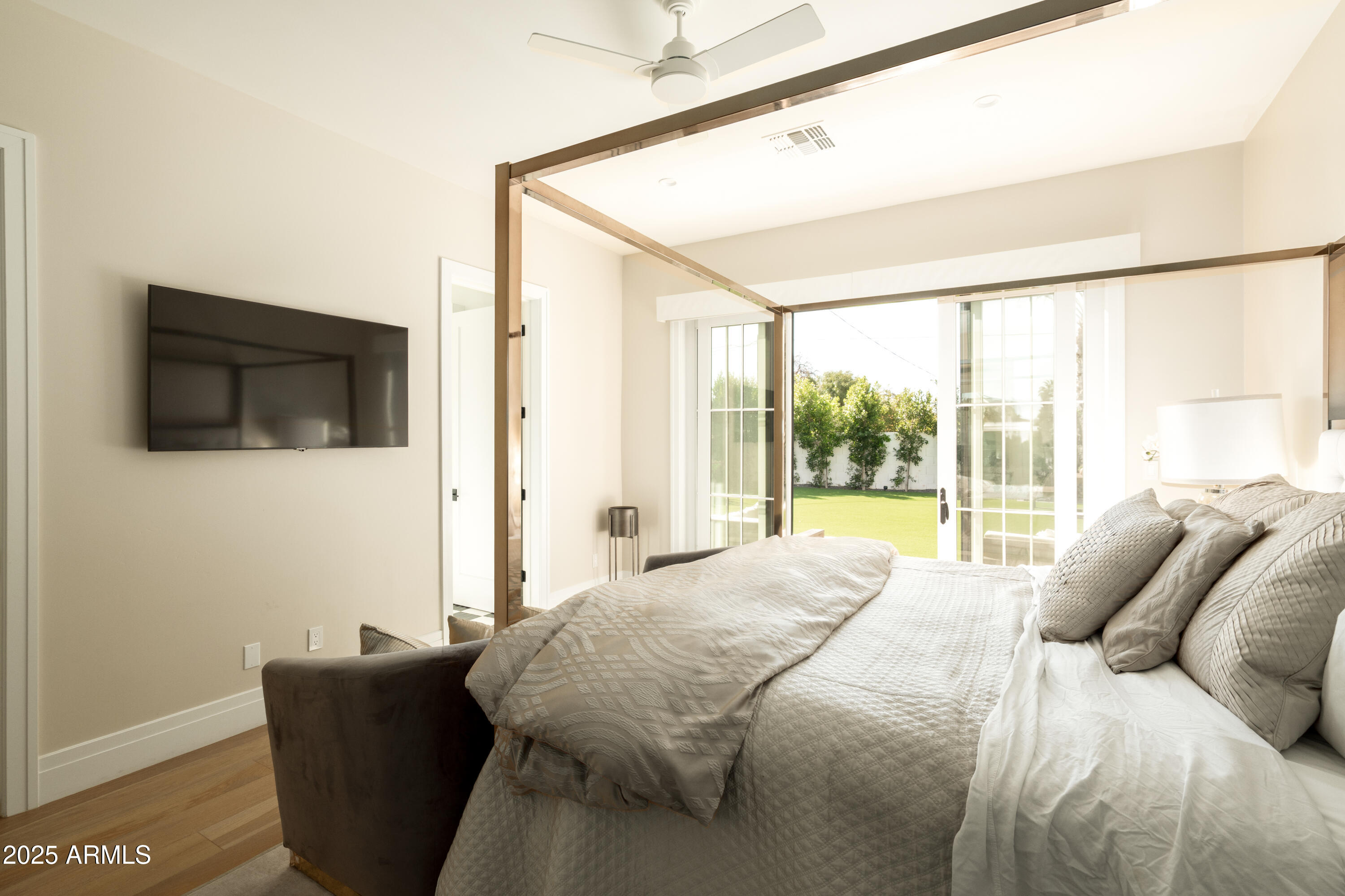 6455 E CALLE DEL MEDIA