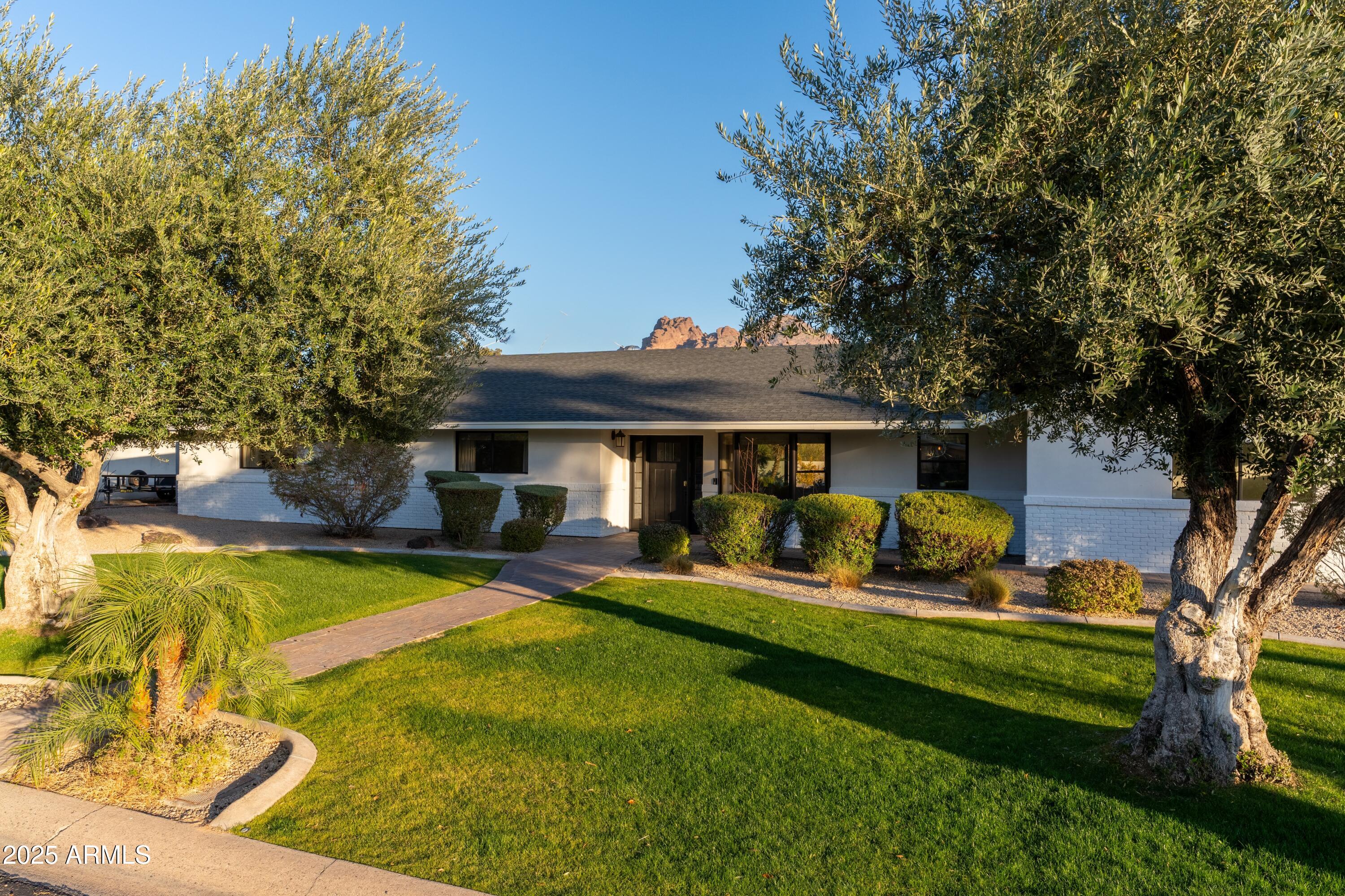 4131 E SAN MIGUEL Avenue