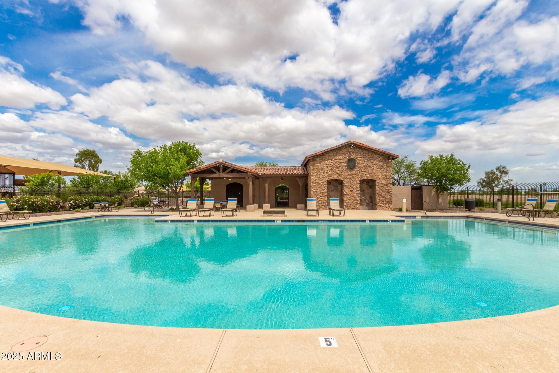 41444 W CAPISTRANO Drive