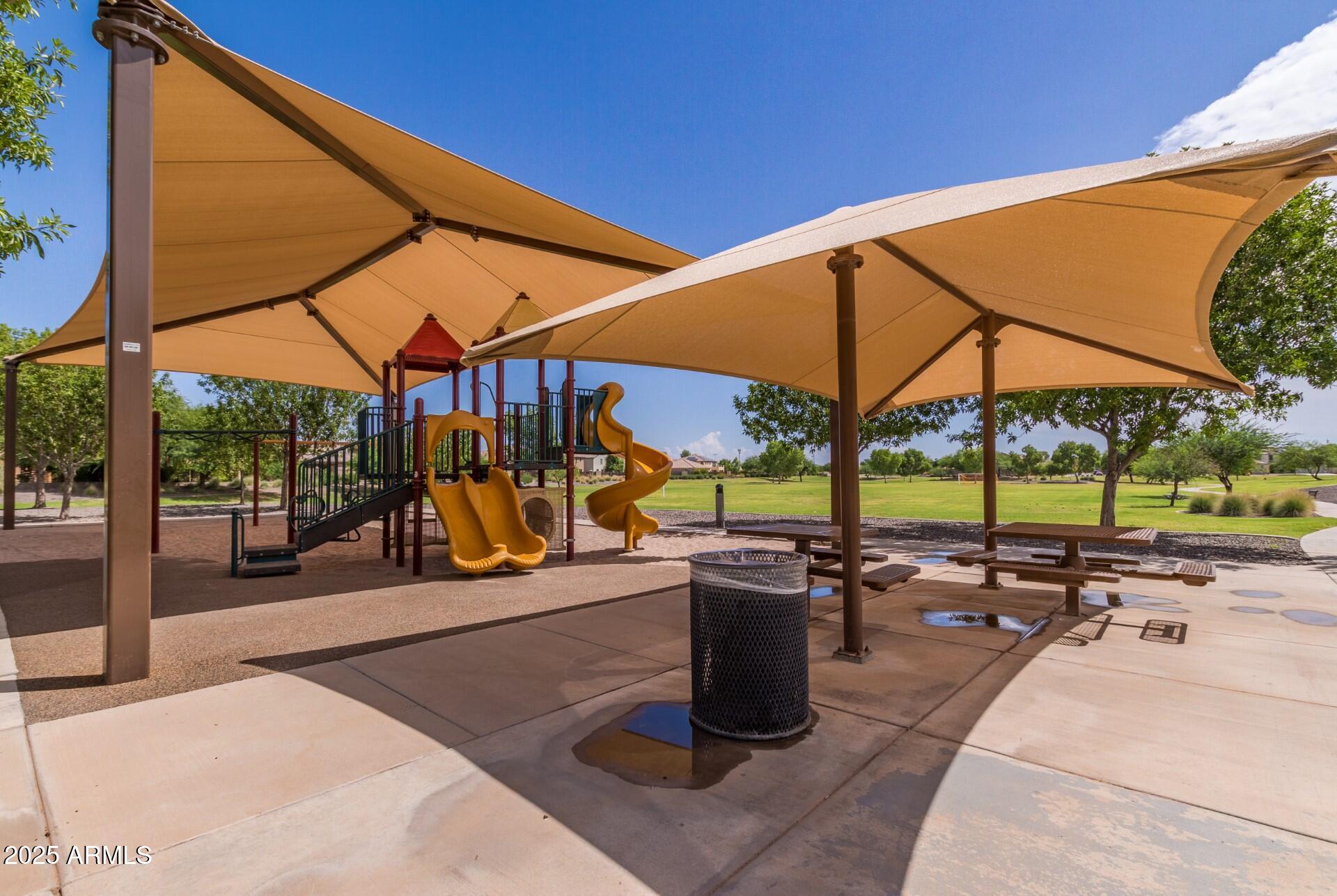 41444 W CAPISTRANO Drive