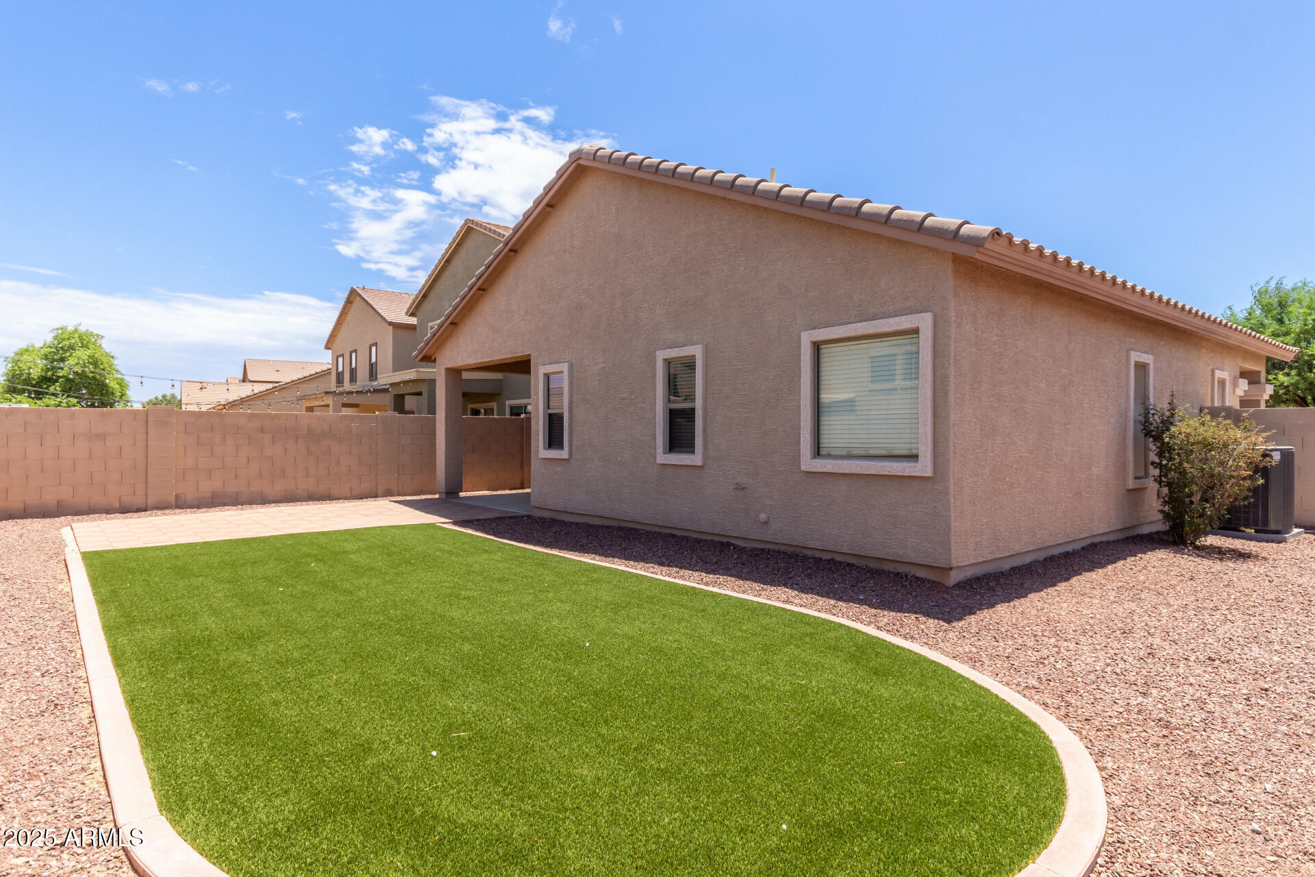 41444 W CAPISTRANO Drive
