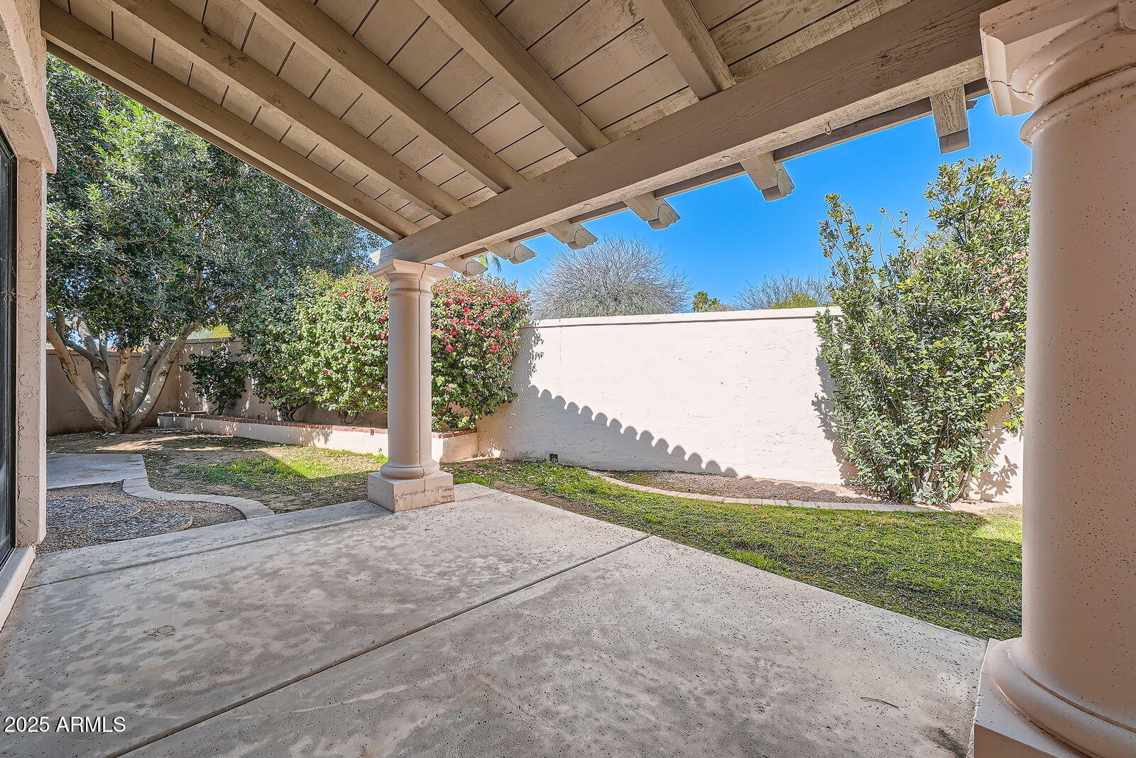 10062 E CINNABAR Avenue