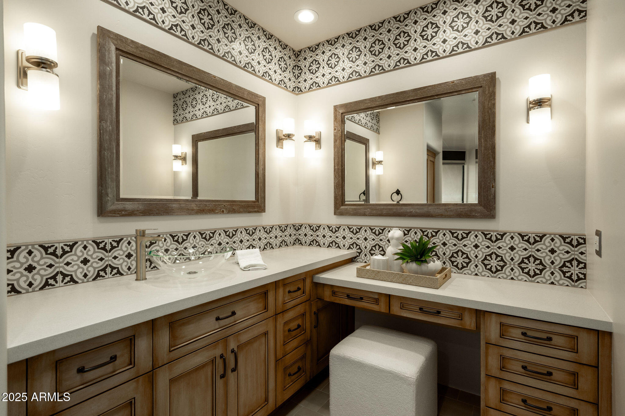 10596 E YEARLING Drive