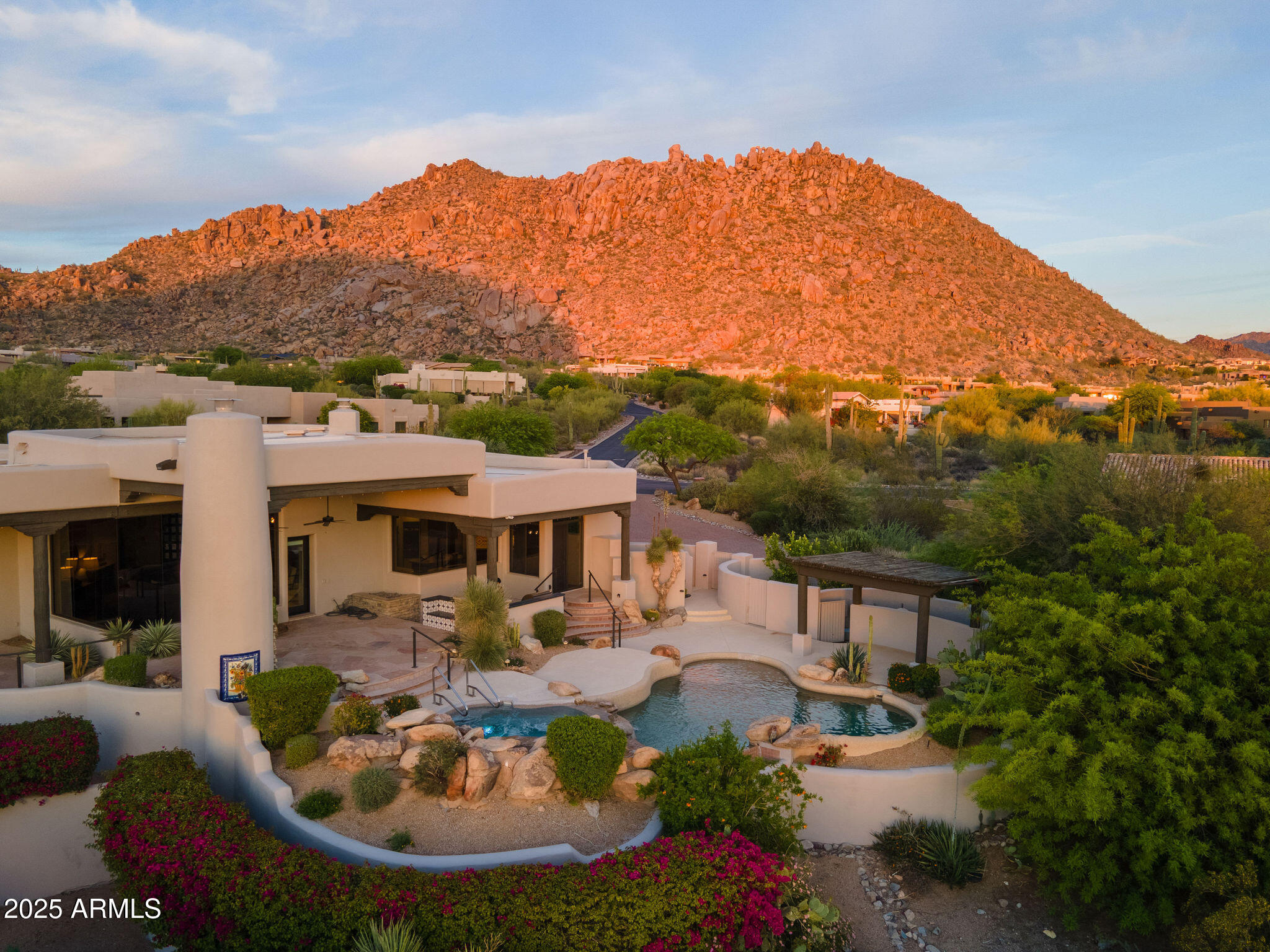 10596 E YEARLING Drive