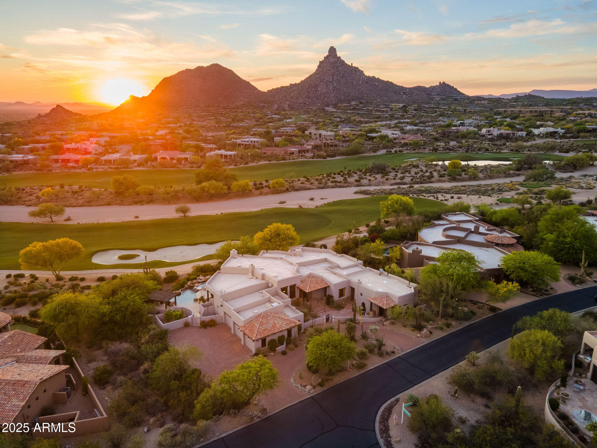 10596 E YEARLING Drive