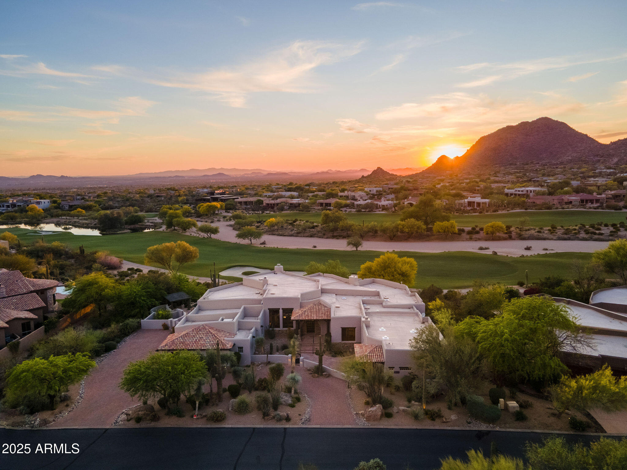 10596 E YEARLING Drive