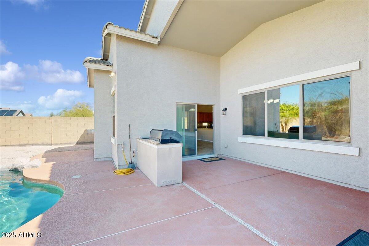 18016 W PORT ROYALE Lane