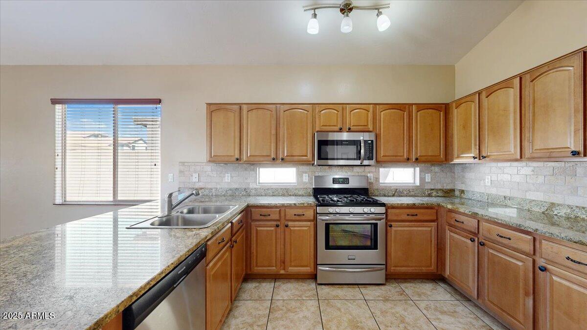 18016 W PORT ROYALE Lane