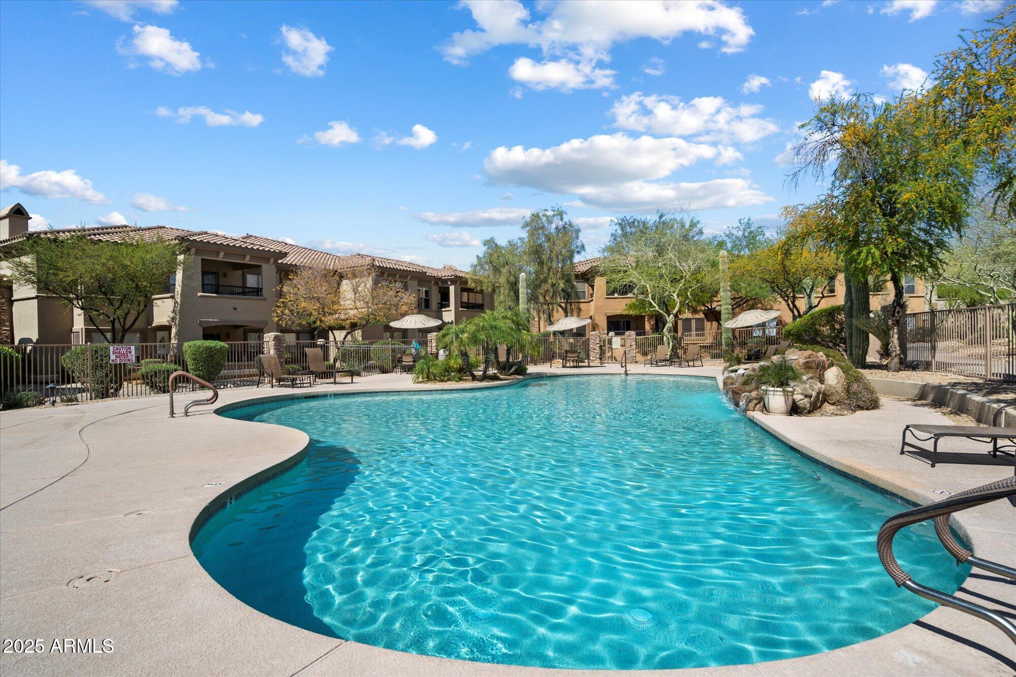 19700 N 76TH Street 2086