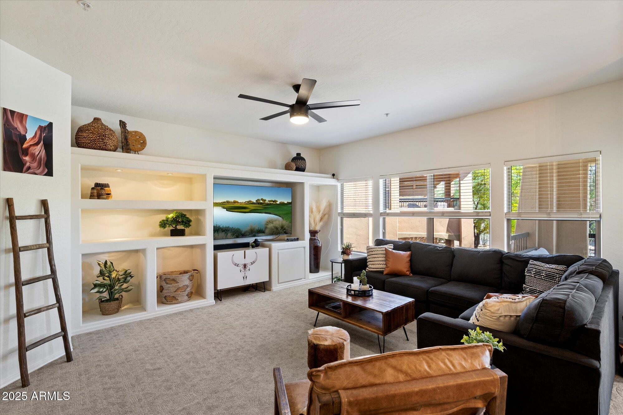 19700 N 76TH Street 2086