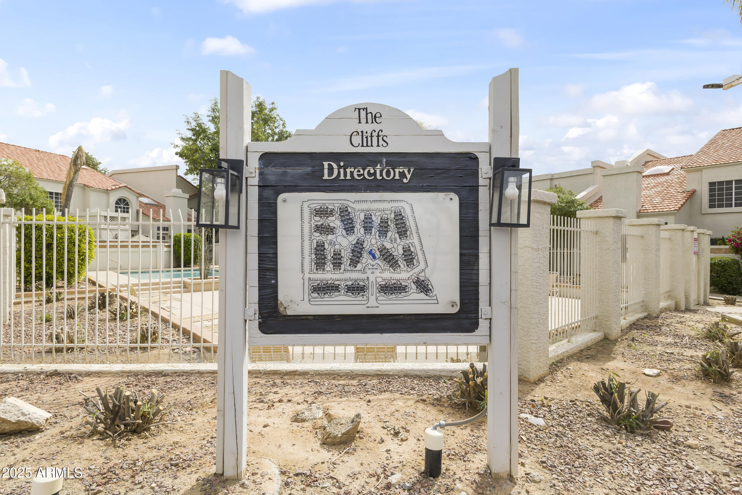 1717 E UNION HILLS Drive 1110