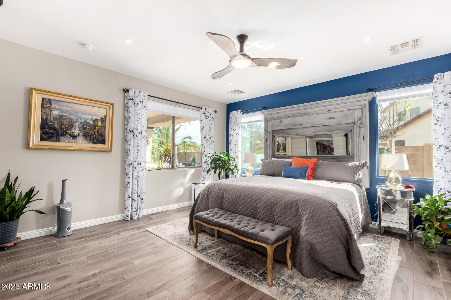 18101 N CRESTVIEW Lane