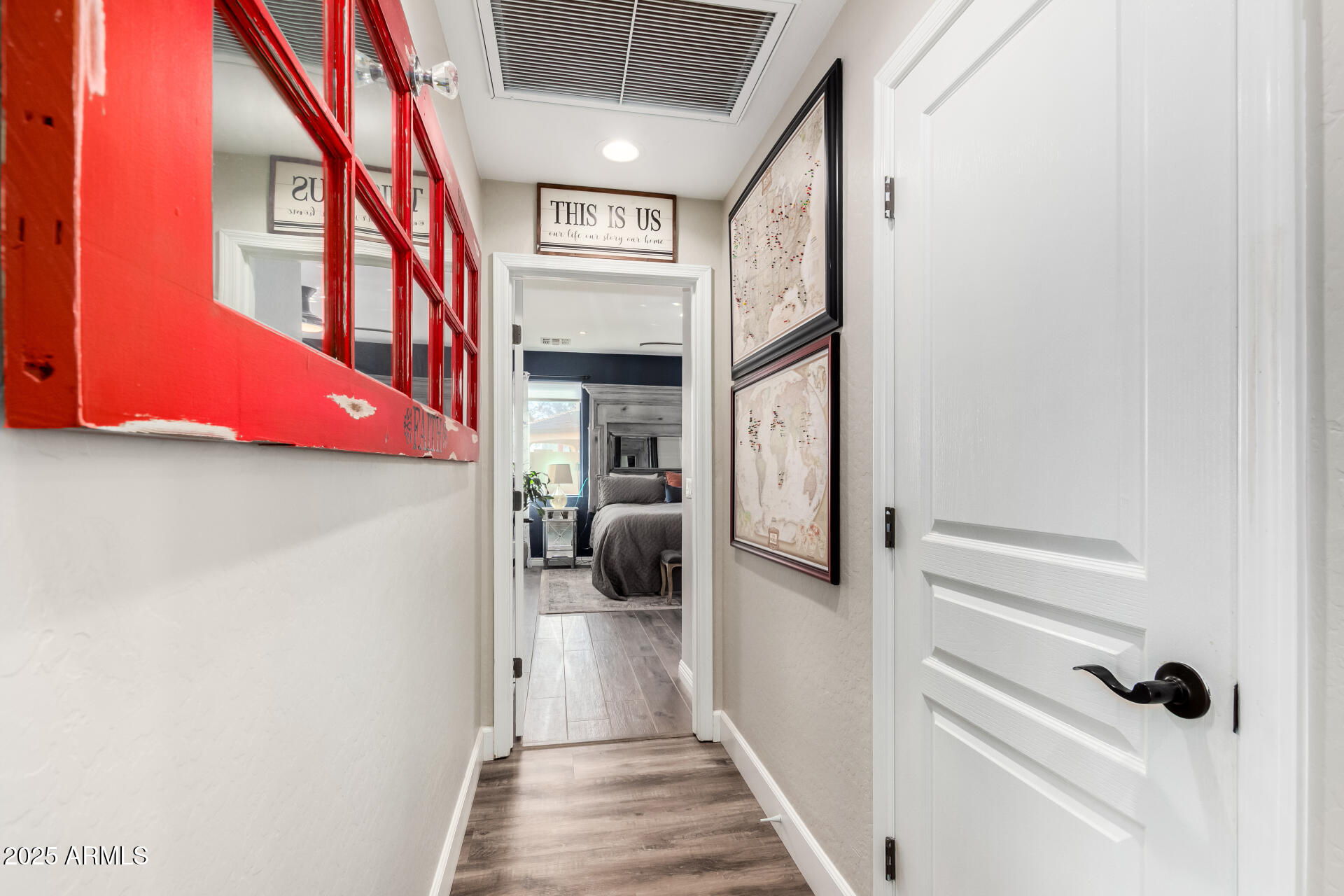 18101 N CRESTVIEW Lane