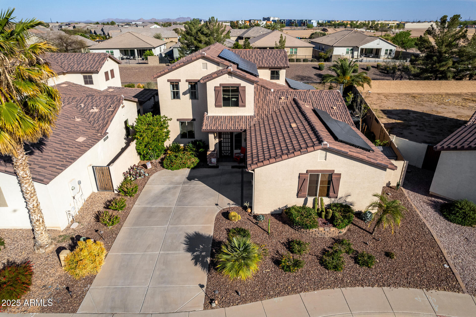 18101 N CRESTVIEW Lane