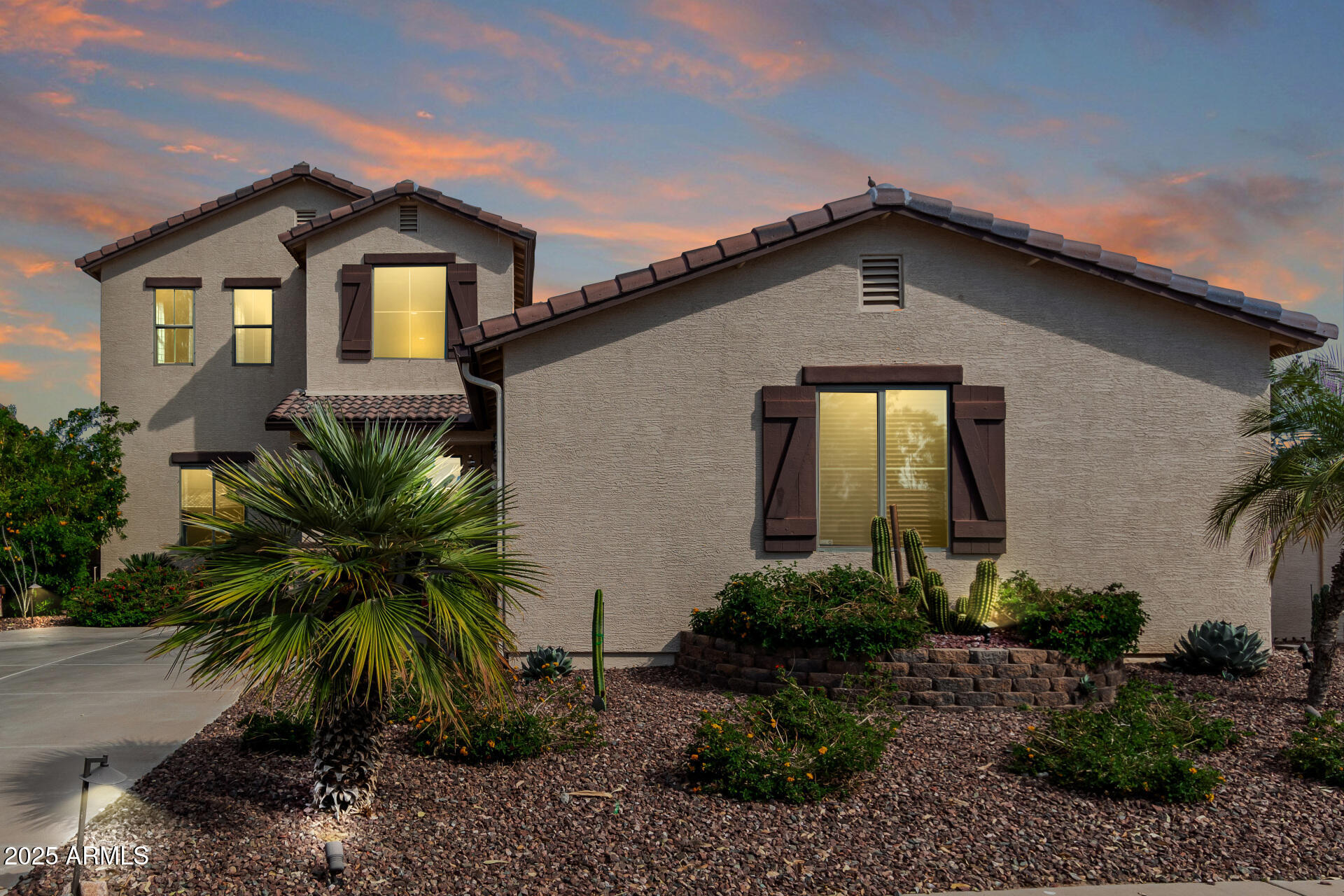 18101 N CRESTVIEW Lane