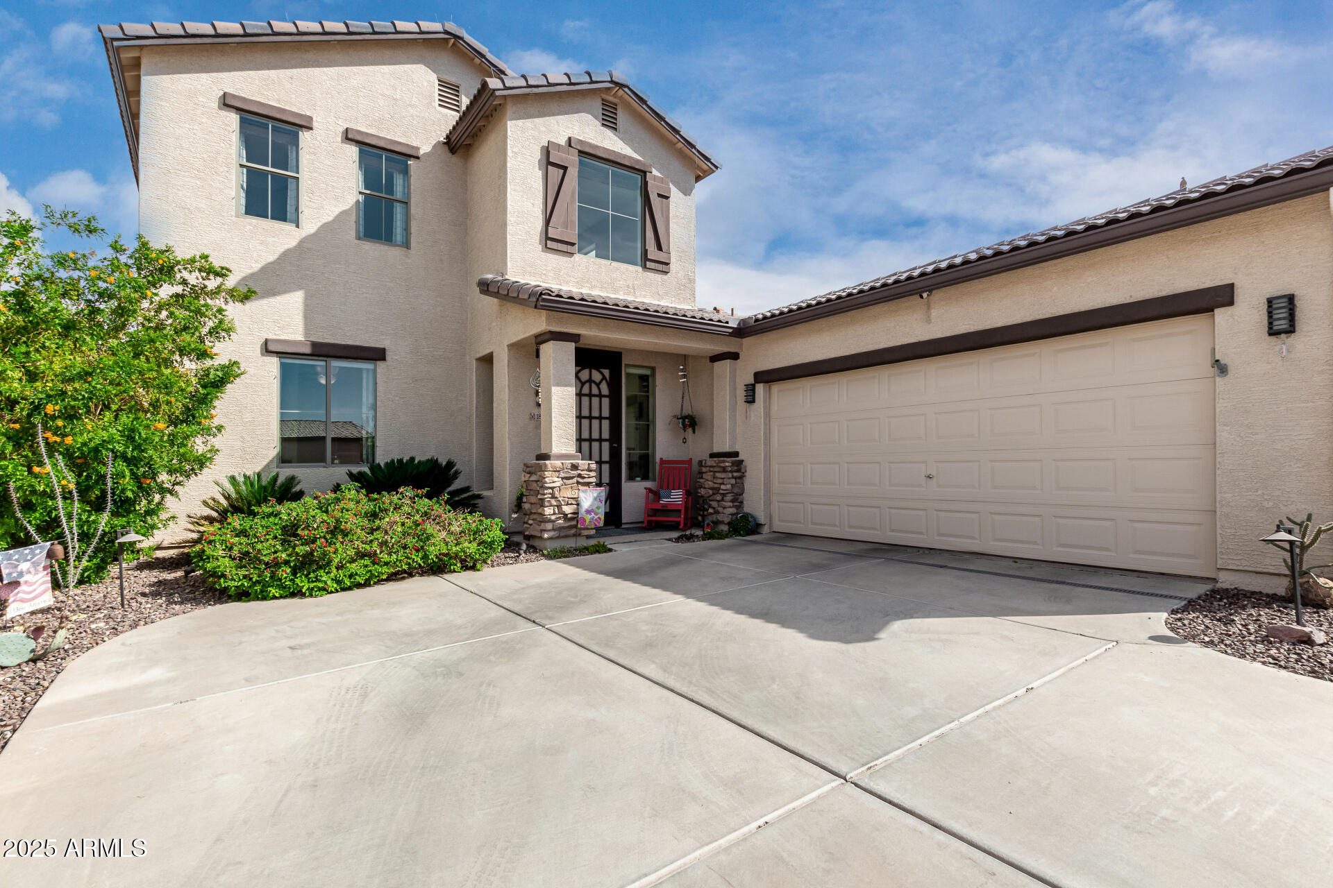 18101 N CRESTVIEW Lane