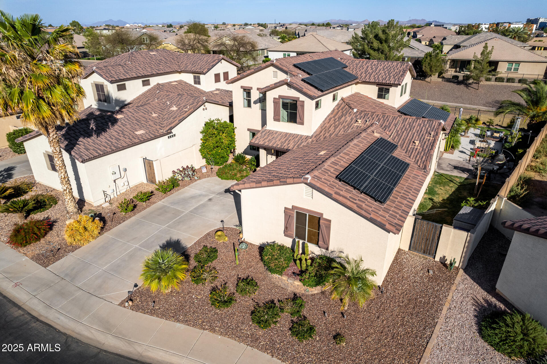 18101 N CRESTVIEW Lane