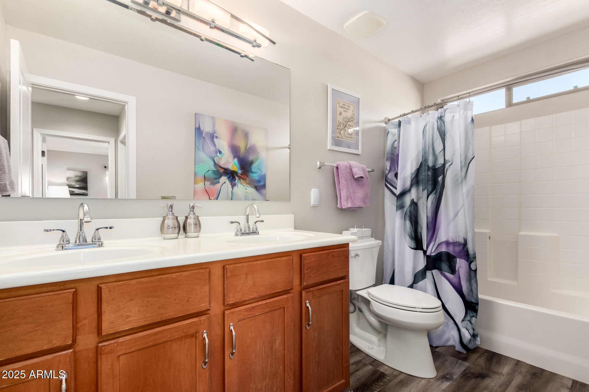 18101 N CRESTVIEW Lane