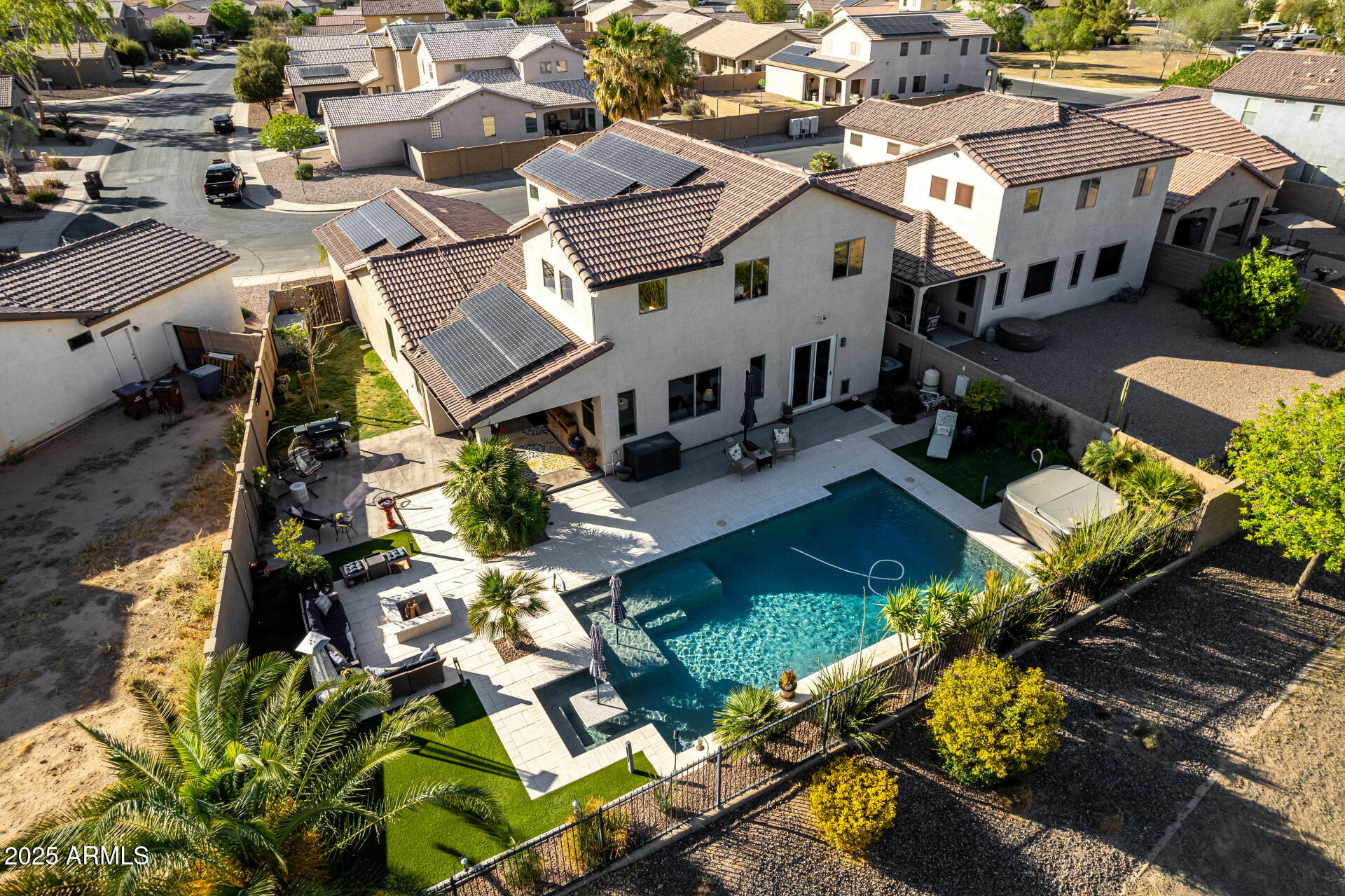 18101 N CRESTVIEW Lane