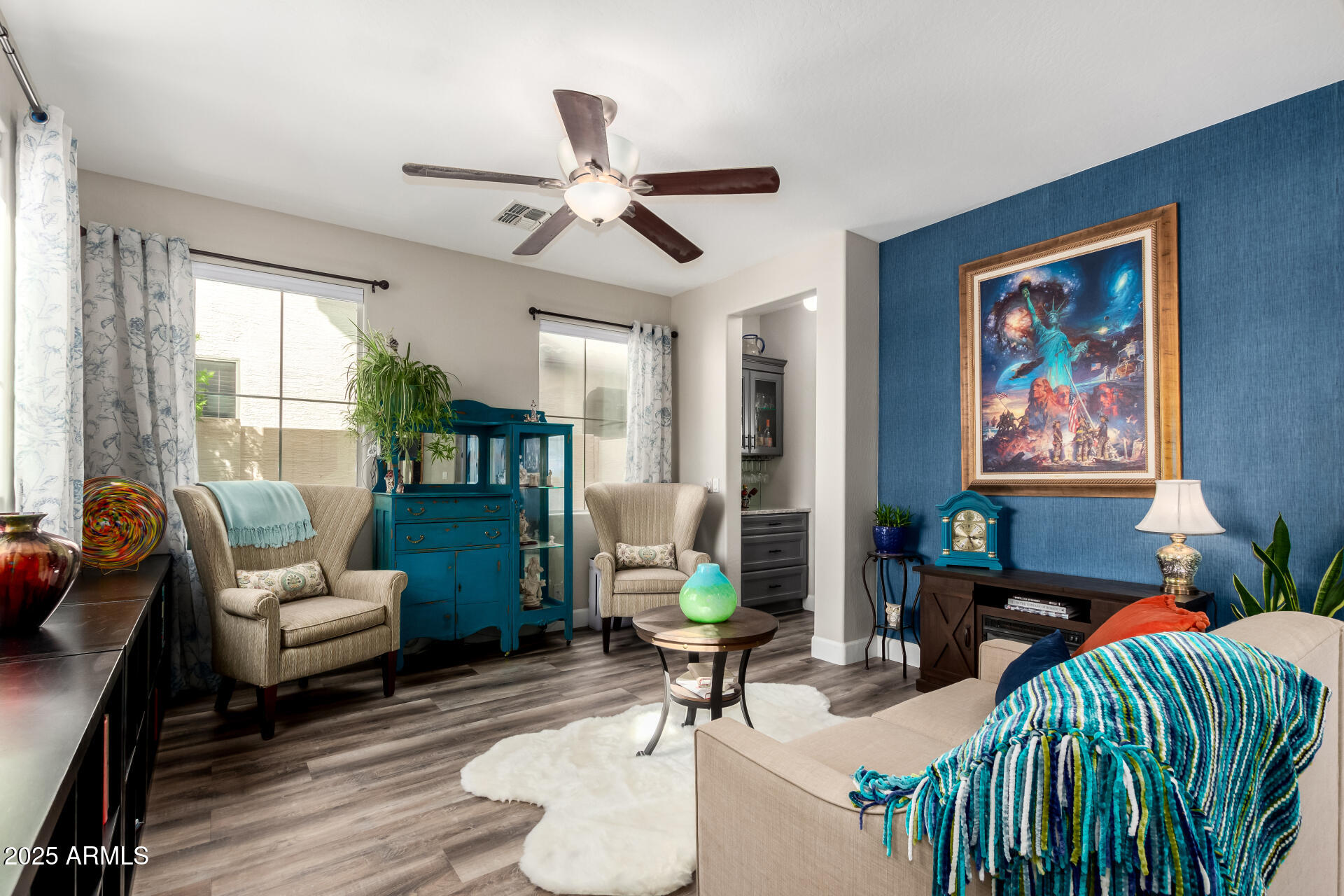 18101 N CRESTVIEW Lane