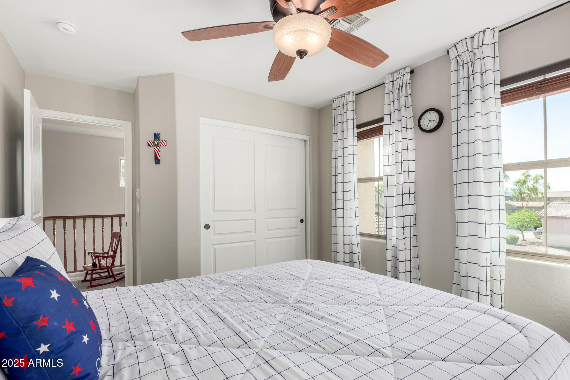 18101 N CRESTVIEW Lane