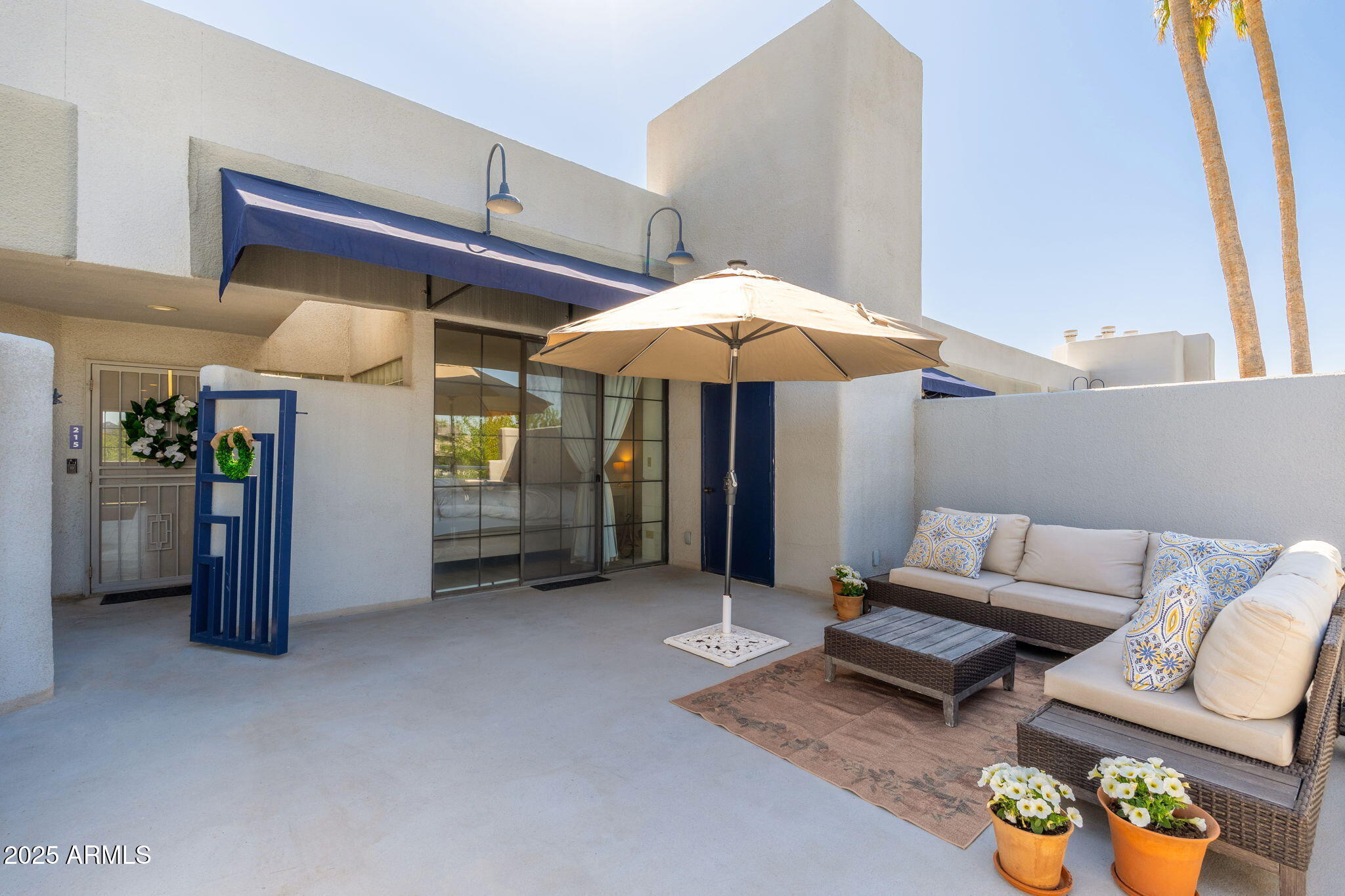 902 W GLENDALE Avenue, 215