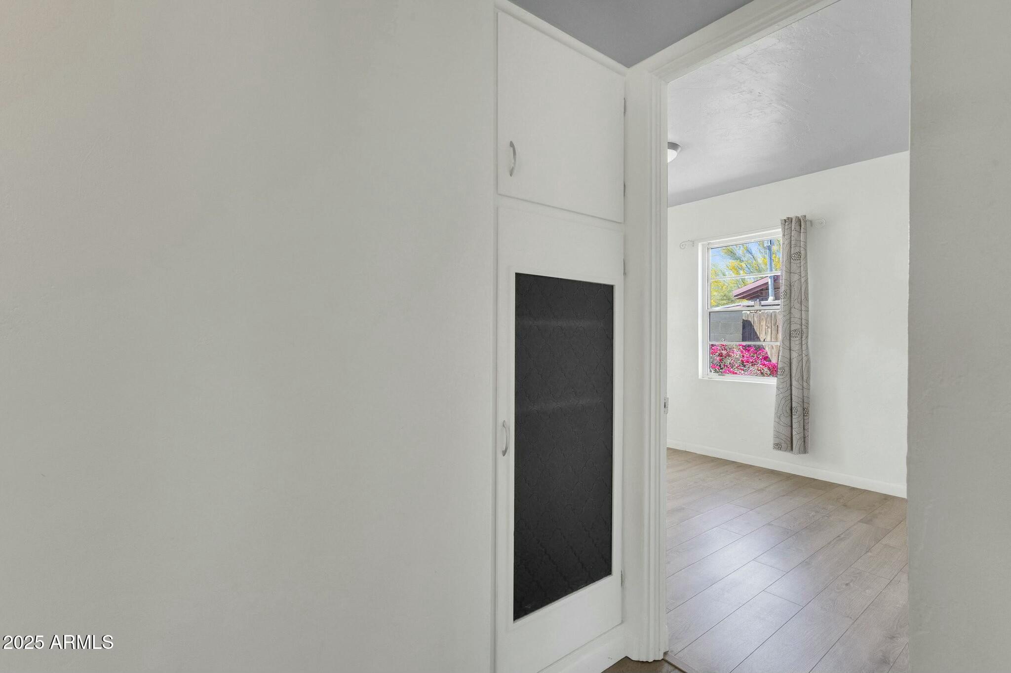 1719 E Pinchot Avenue