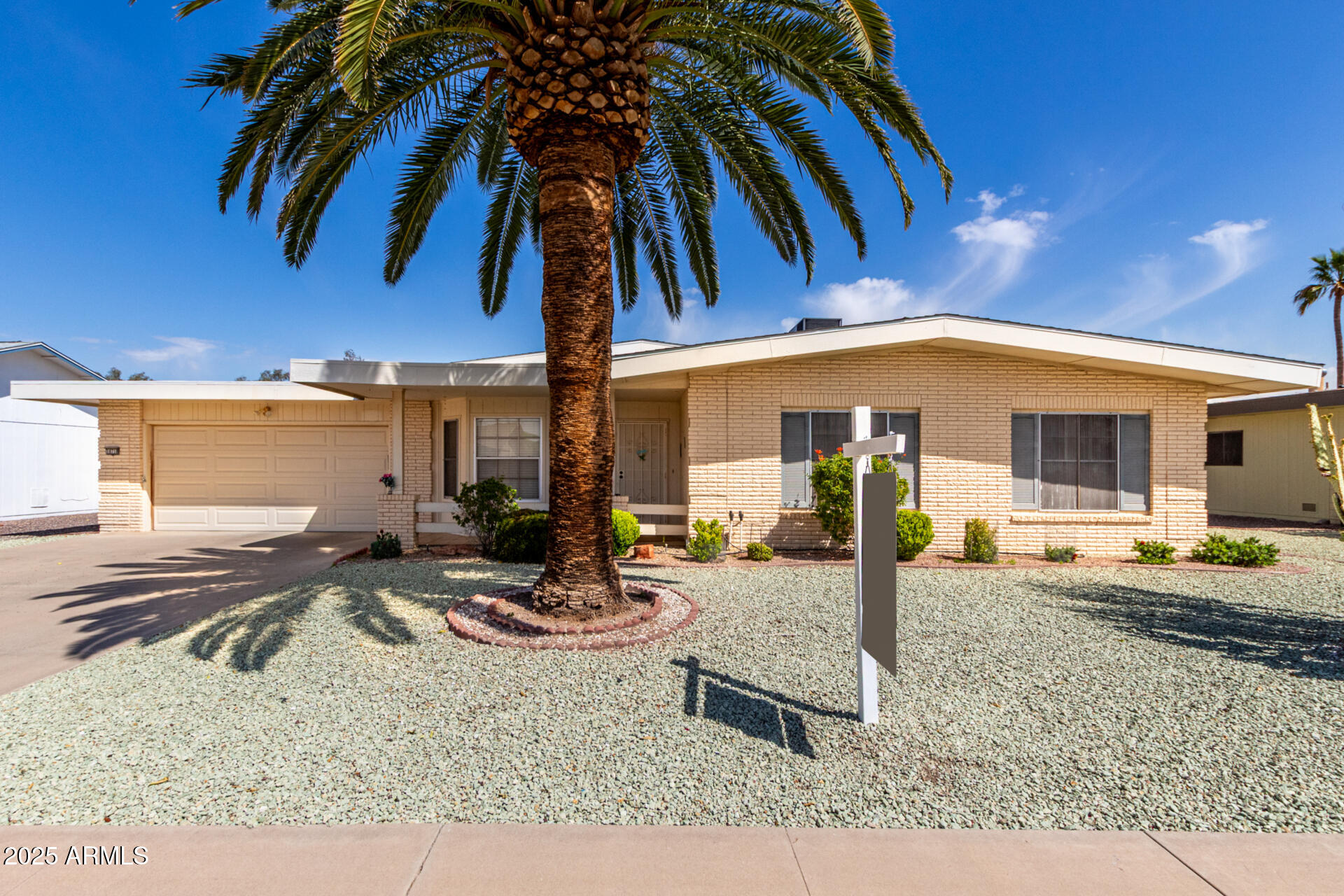 10718 W GARNETTE Drive
