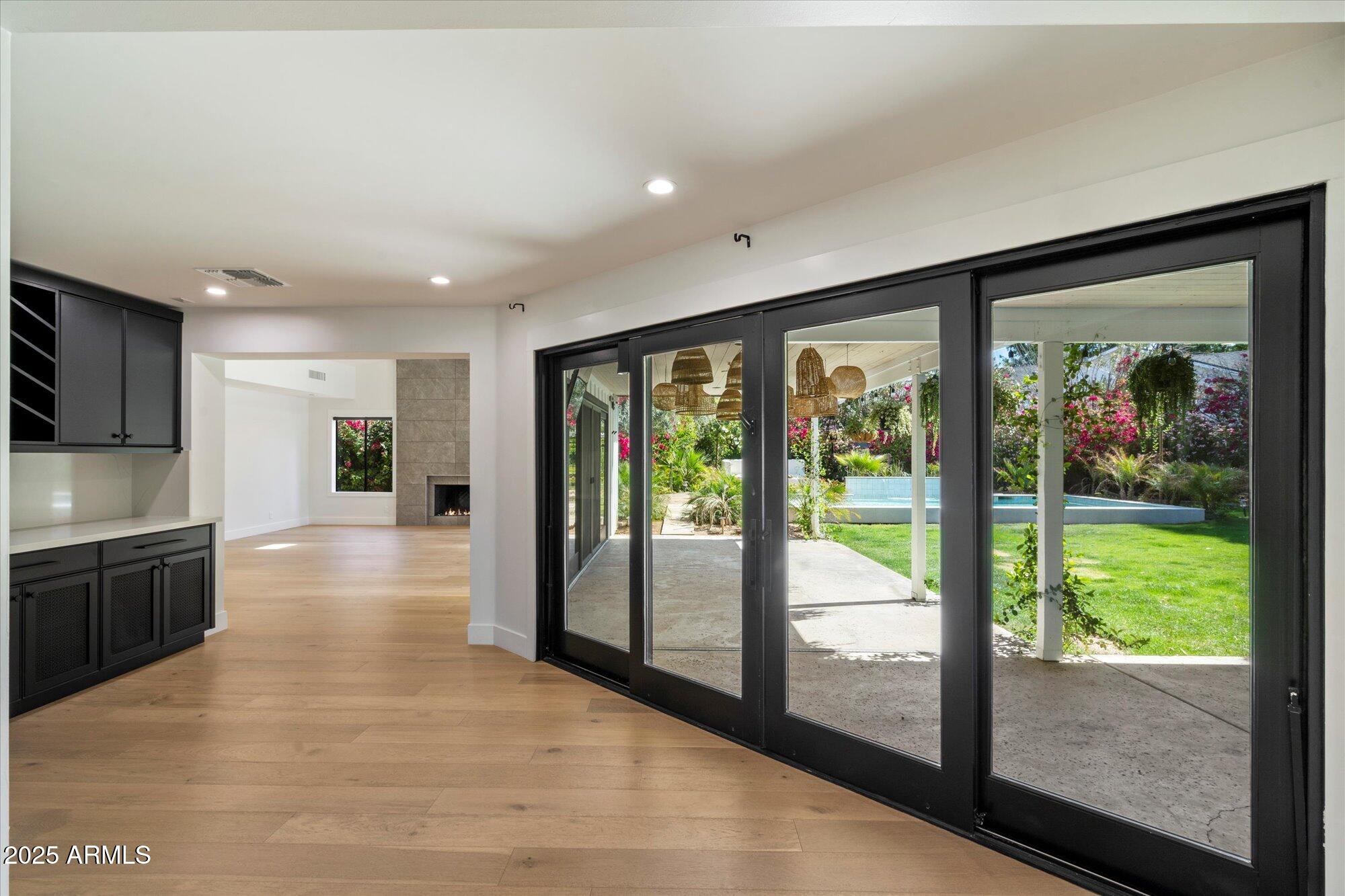 3612 E PIERSON Street