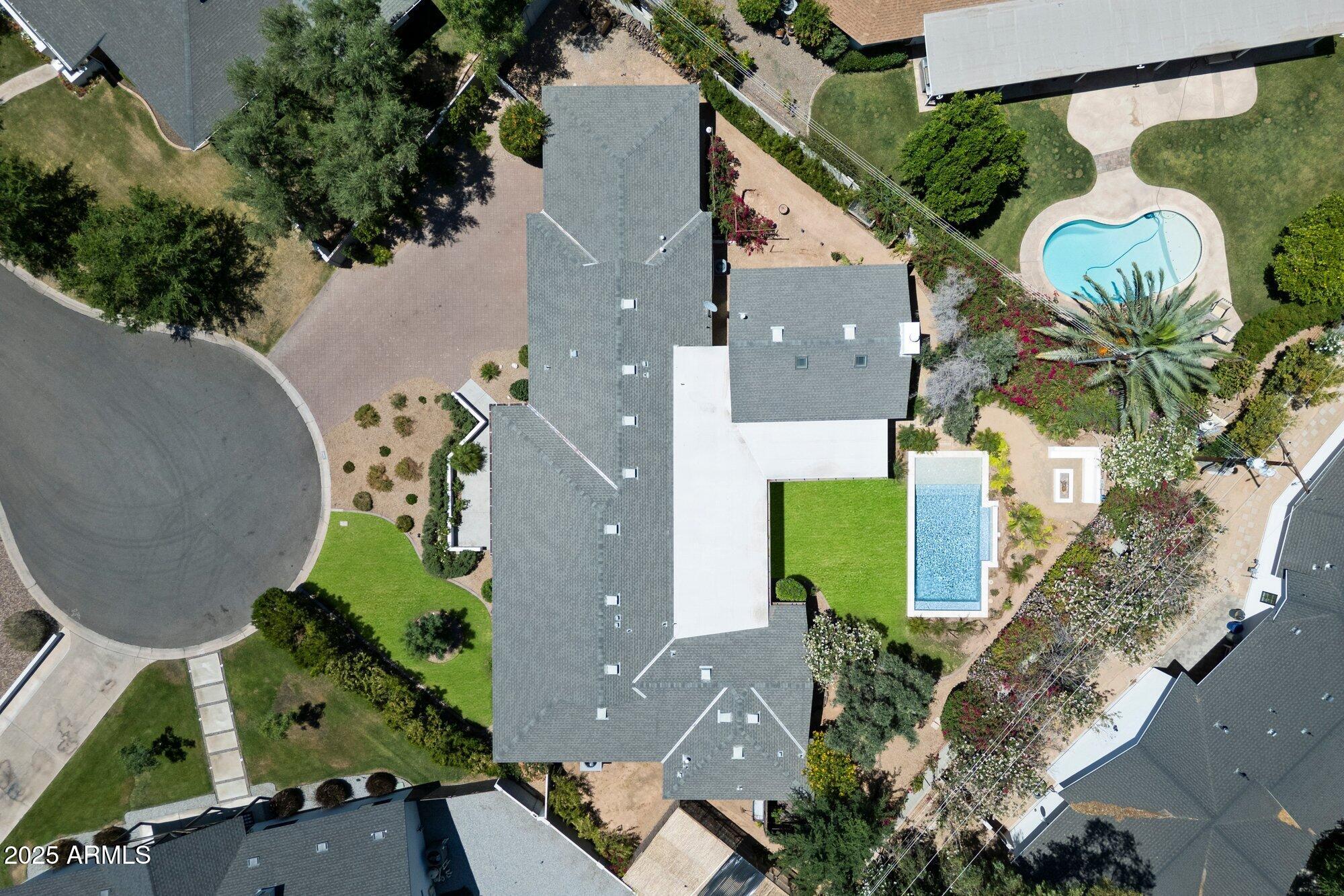 3612 E PIERSON Street