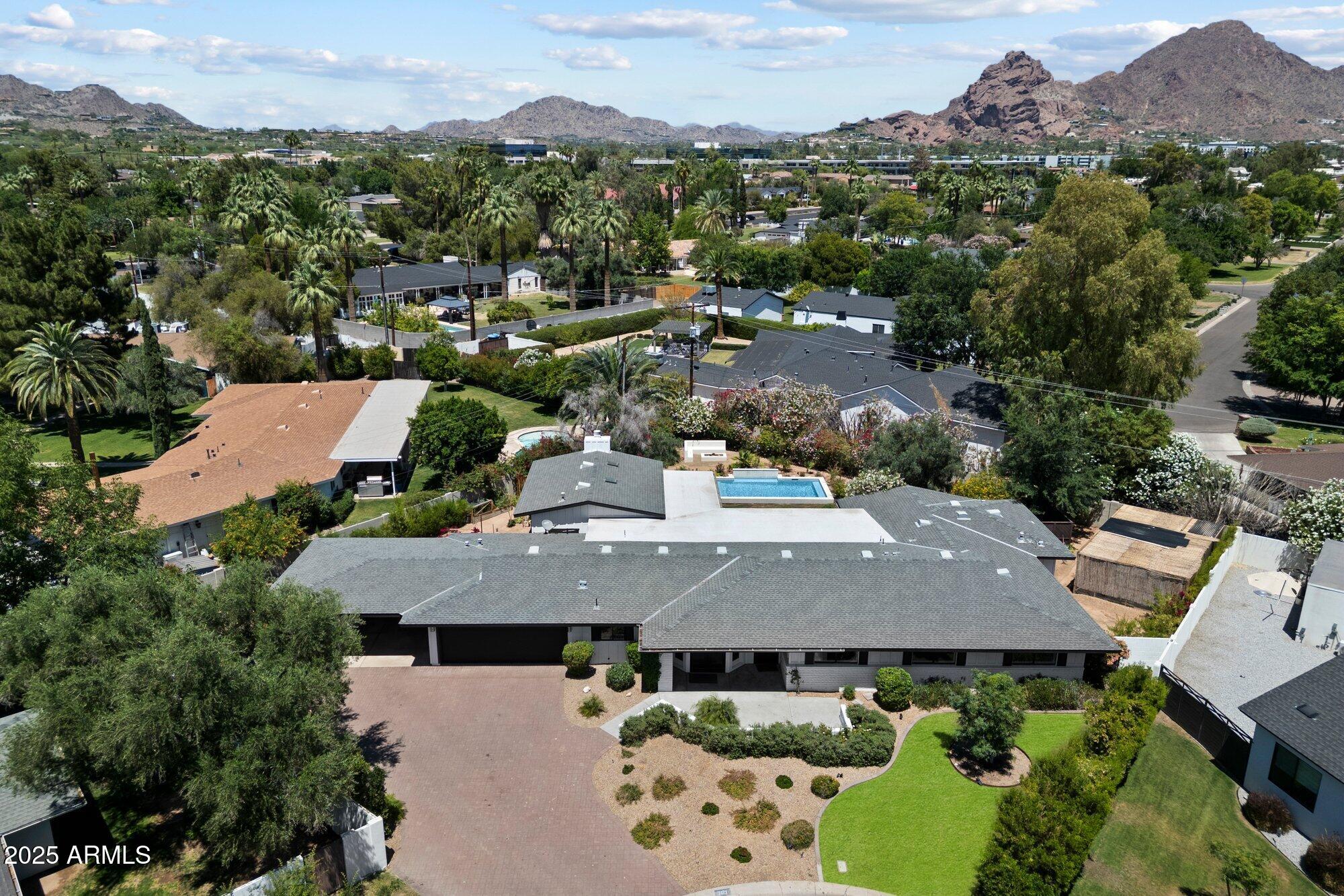 3612 E PIERSON Street