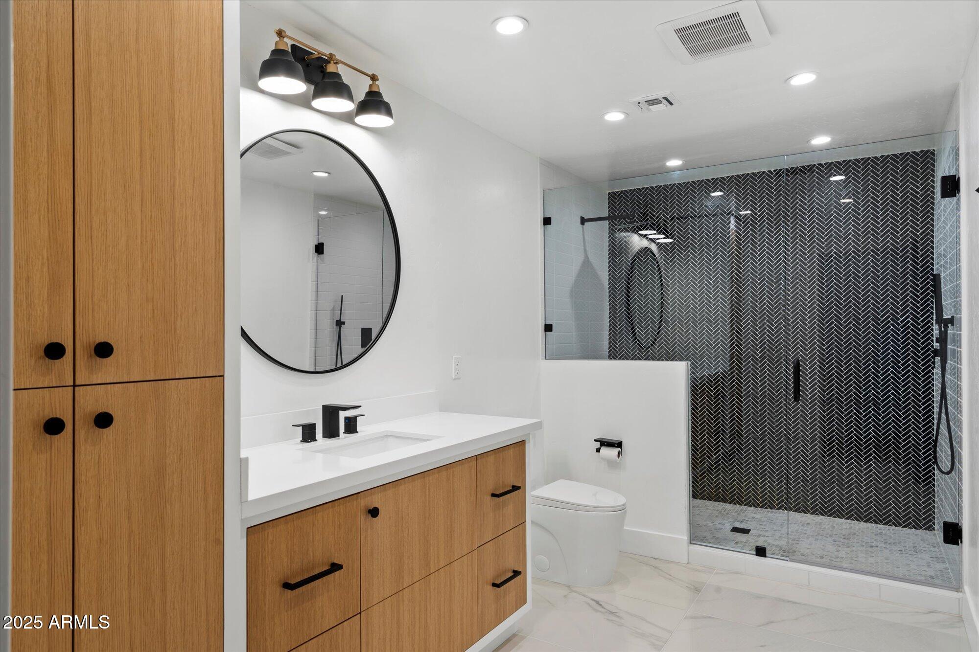 3612 E PIERSON Street