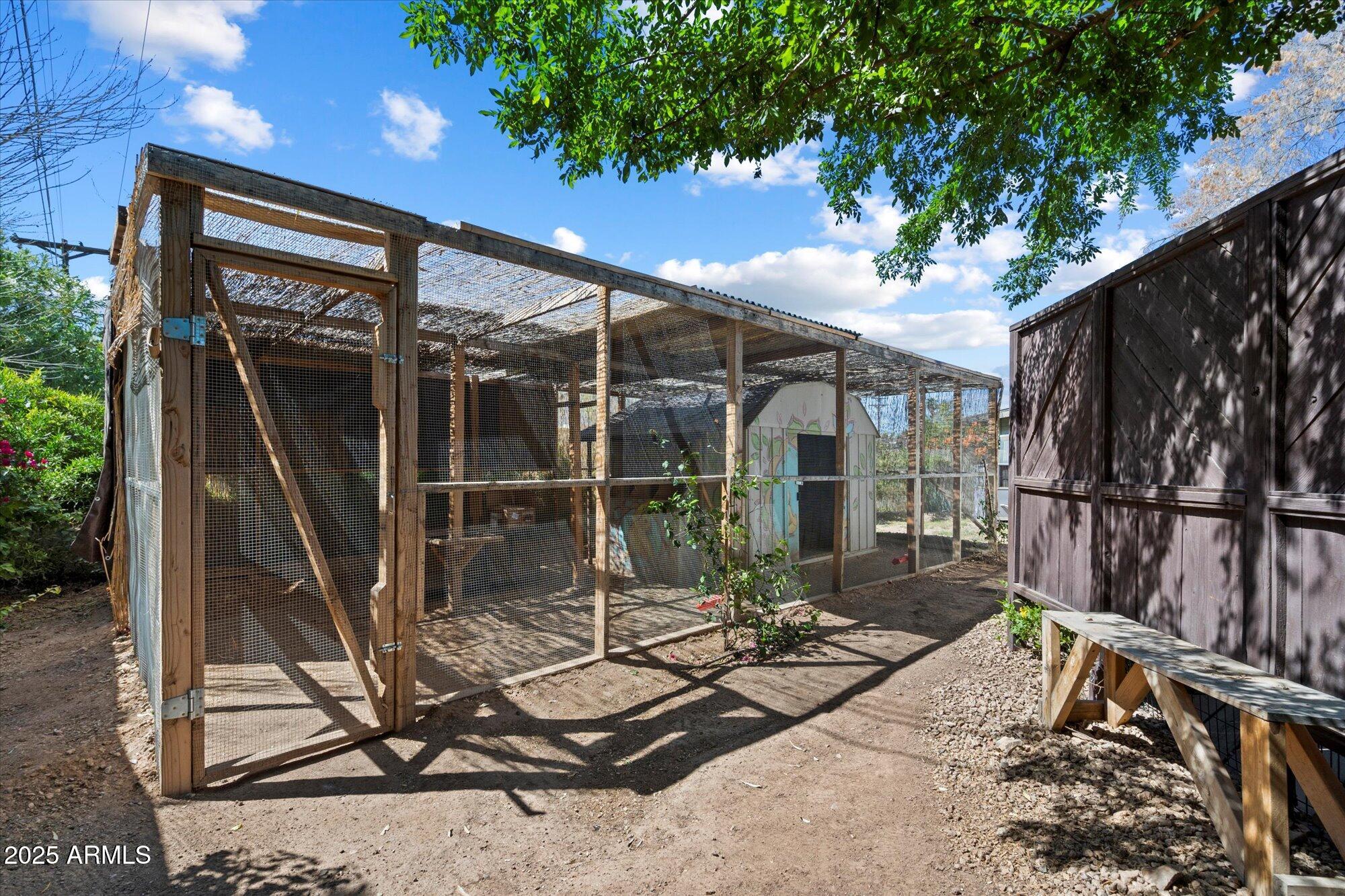 3612 E PIERSON Street