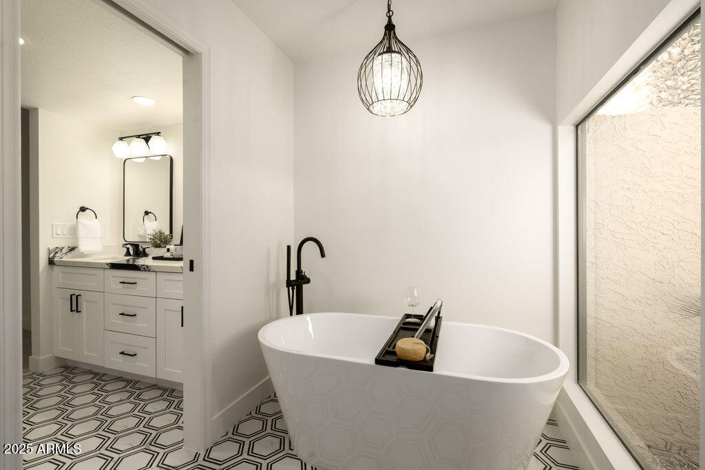 10545 E TOPAZ Circle