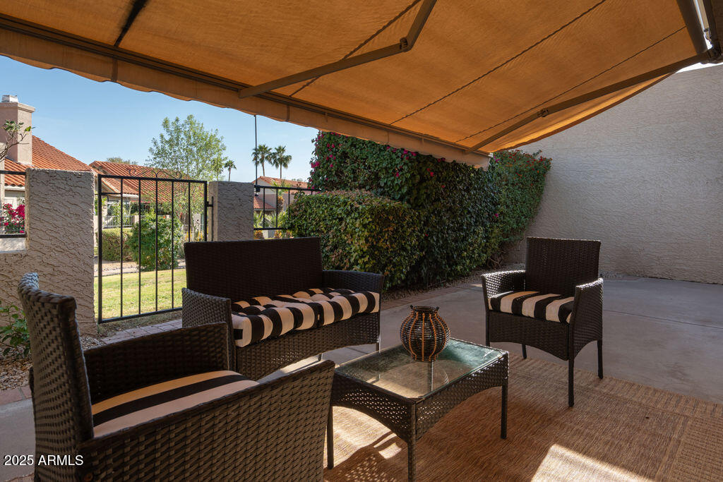 10545 E TOPAZ Circle