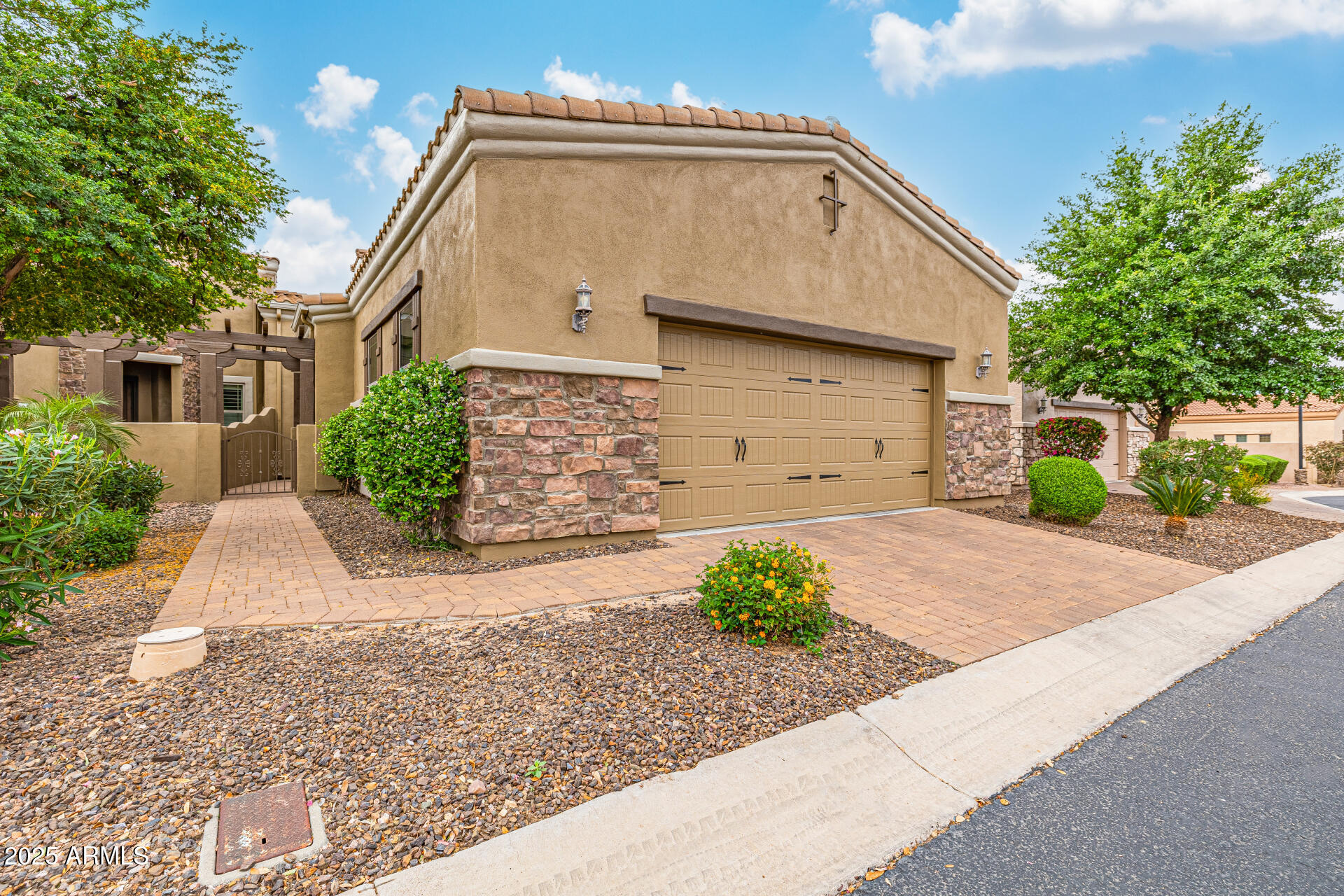 6202 E MCKELLIPS Road, 189