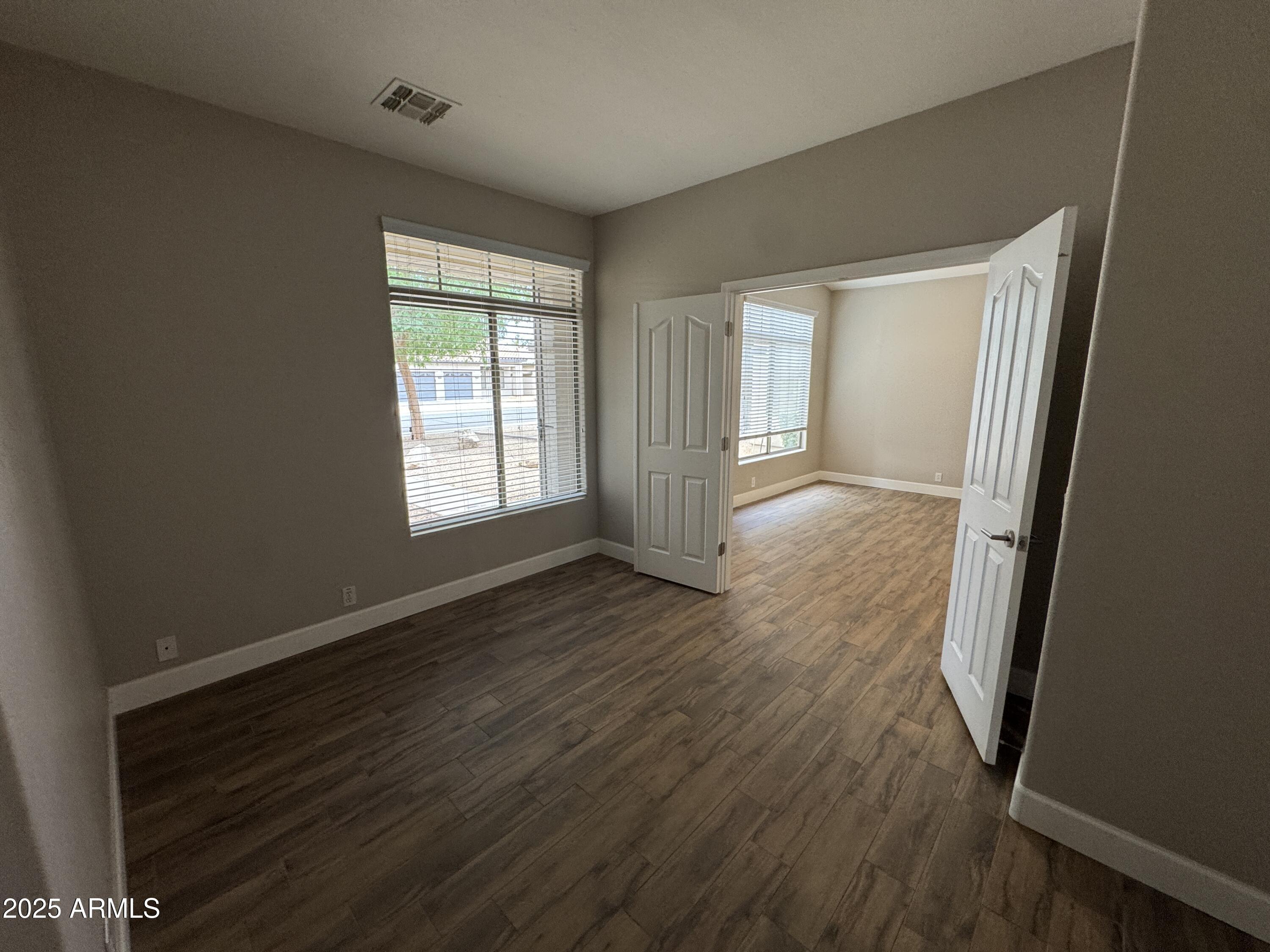 1710 E Tradewind Court