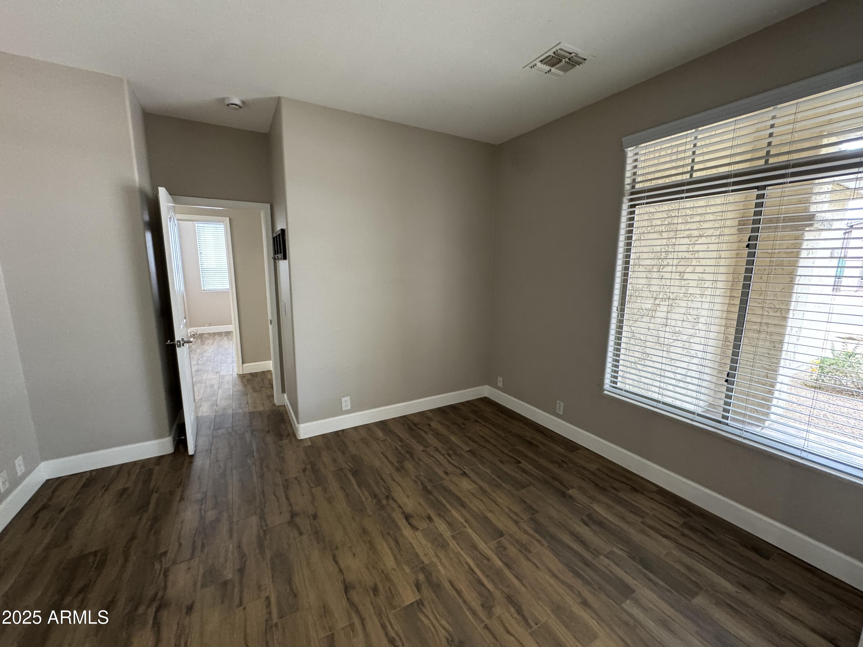 1710 E Tradewind Court