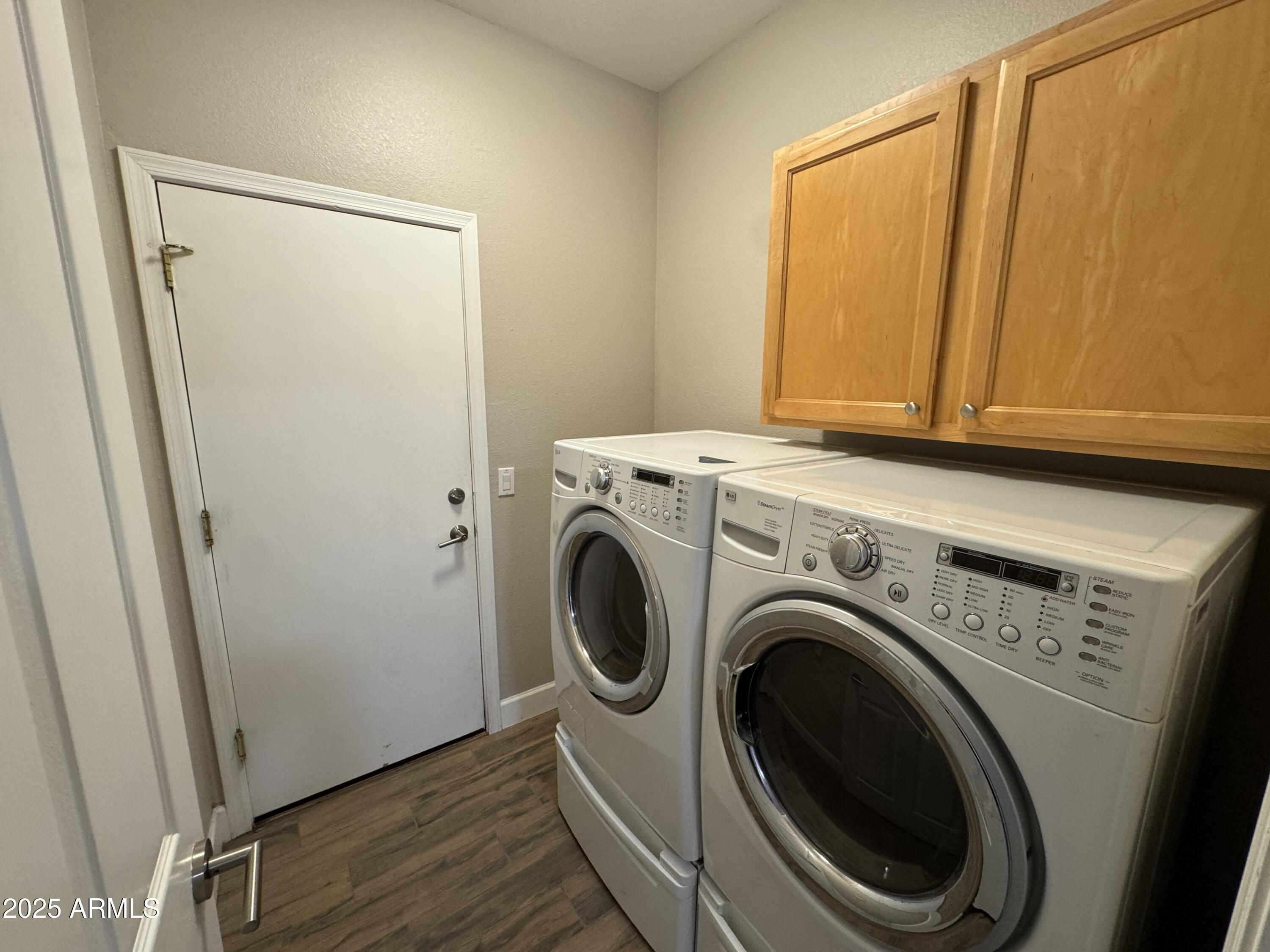 1710 E Tradewind Court