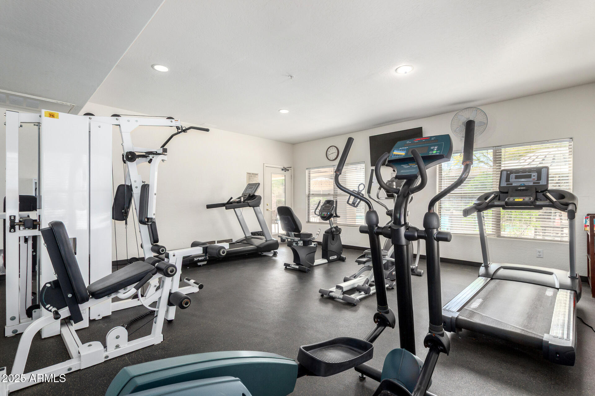 19700 N 76th Street 1151