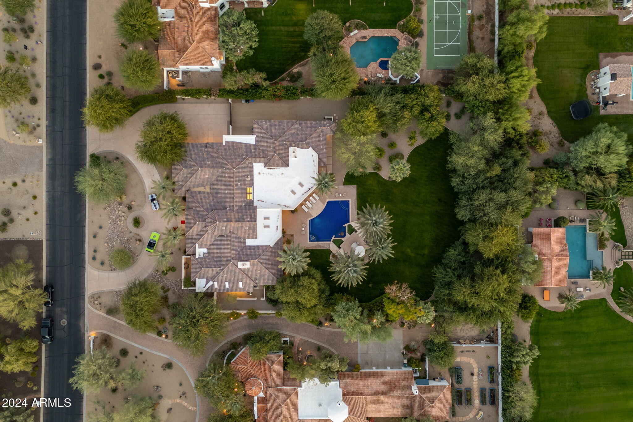 6515 E STALLION Road