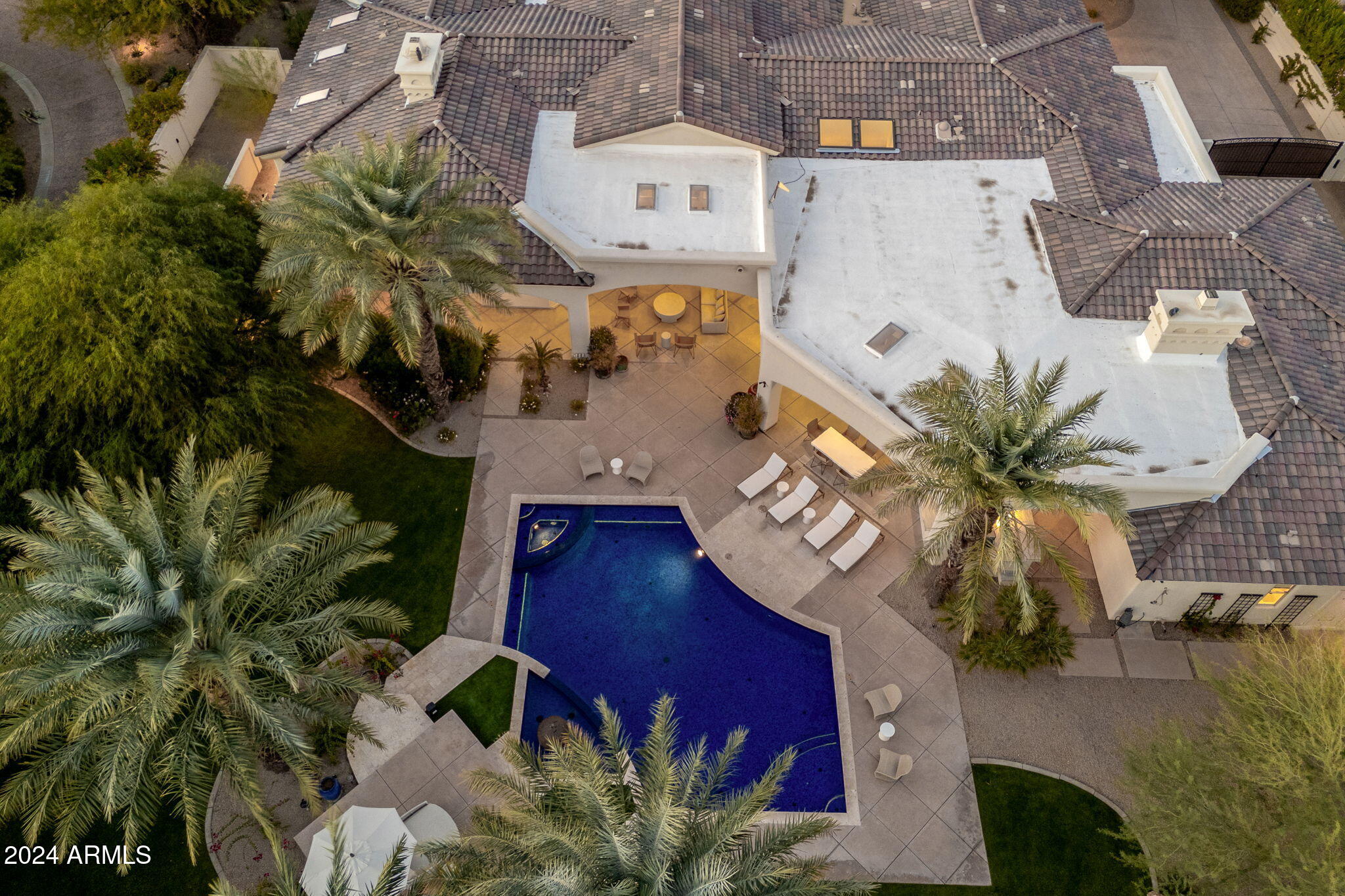 6515 E STALLION Road