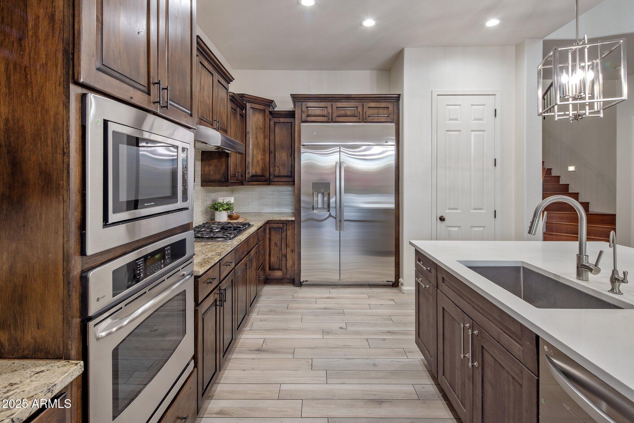 3641 E LOS GATOS Drive