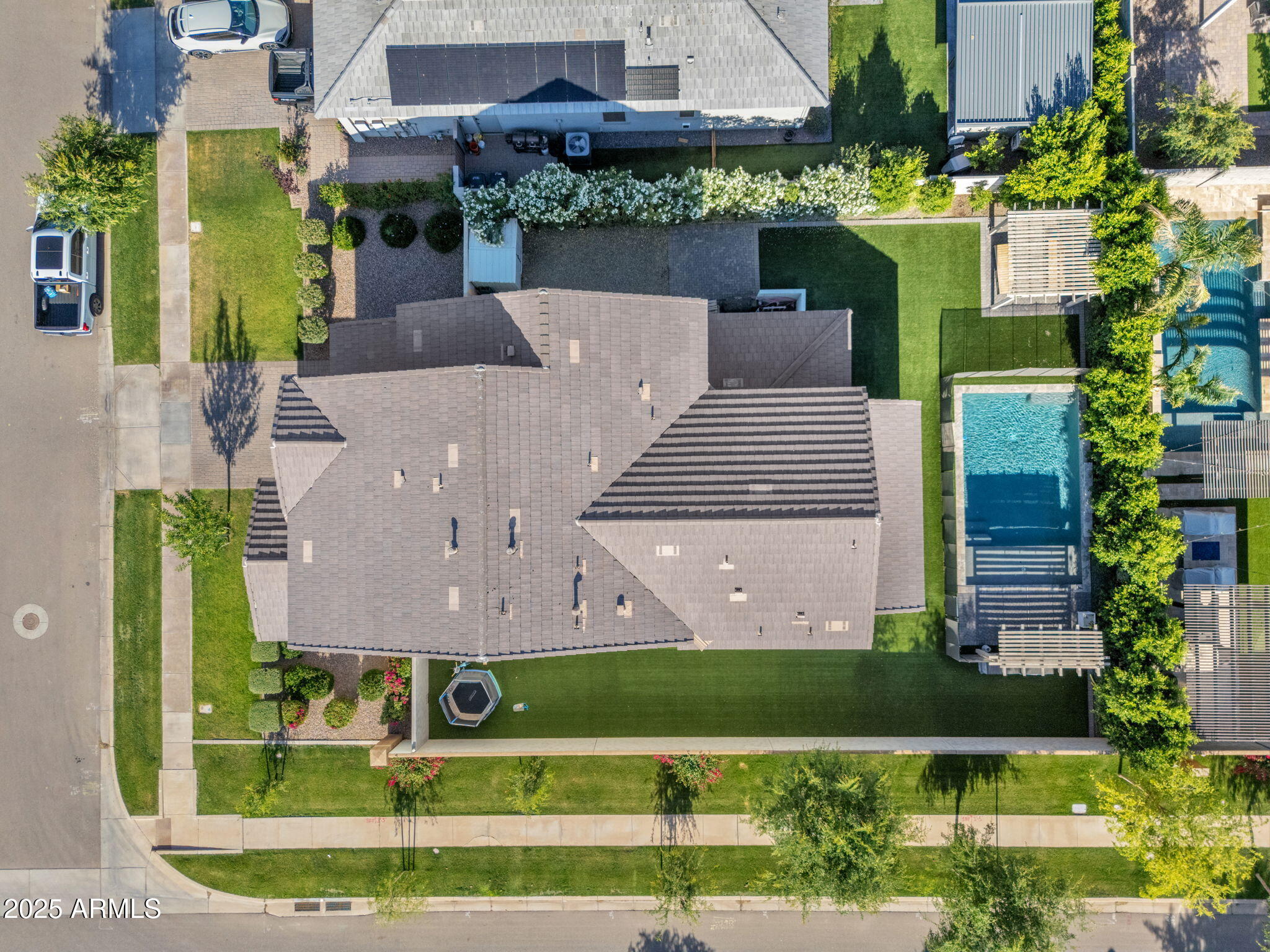 3415 E ARABIAN Drive