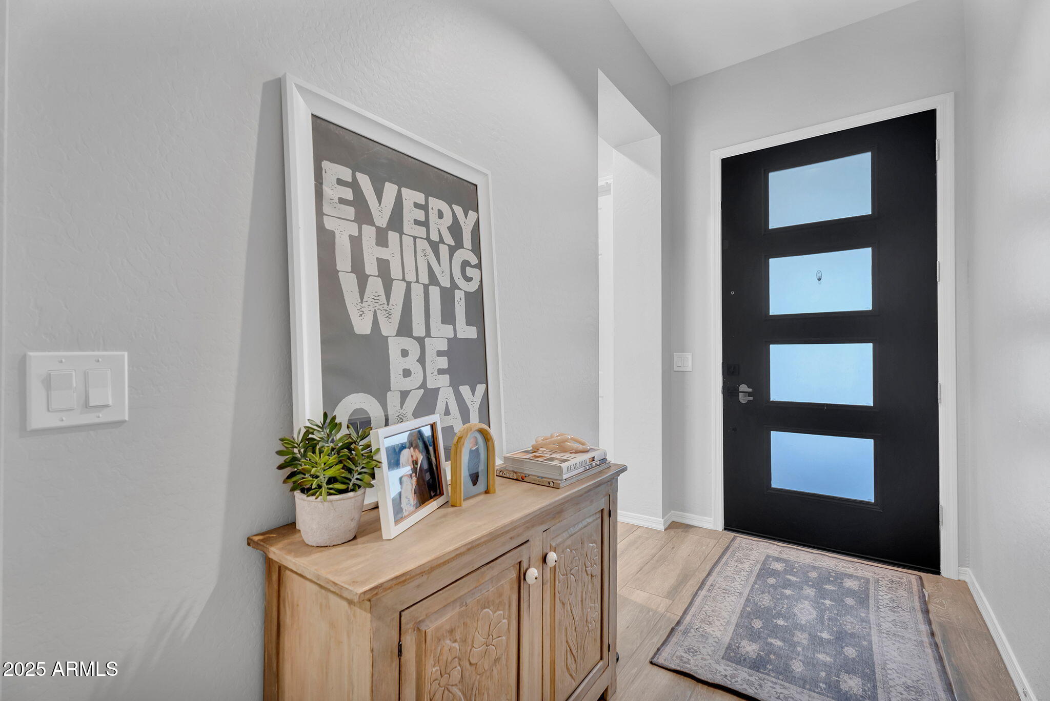 3415 E ARABIAN Drive