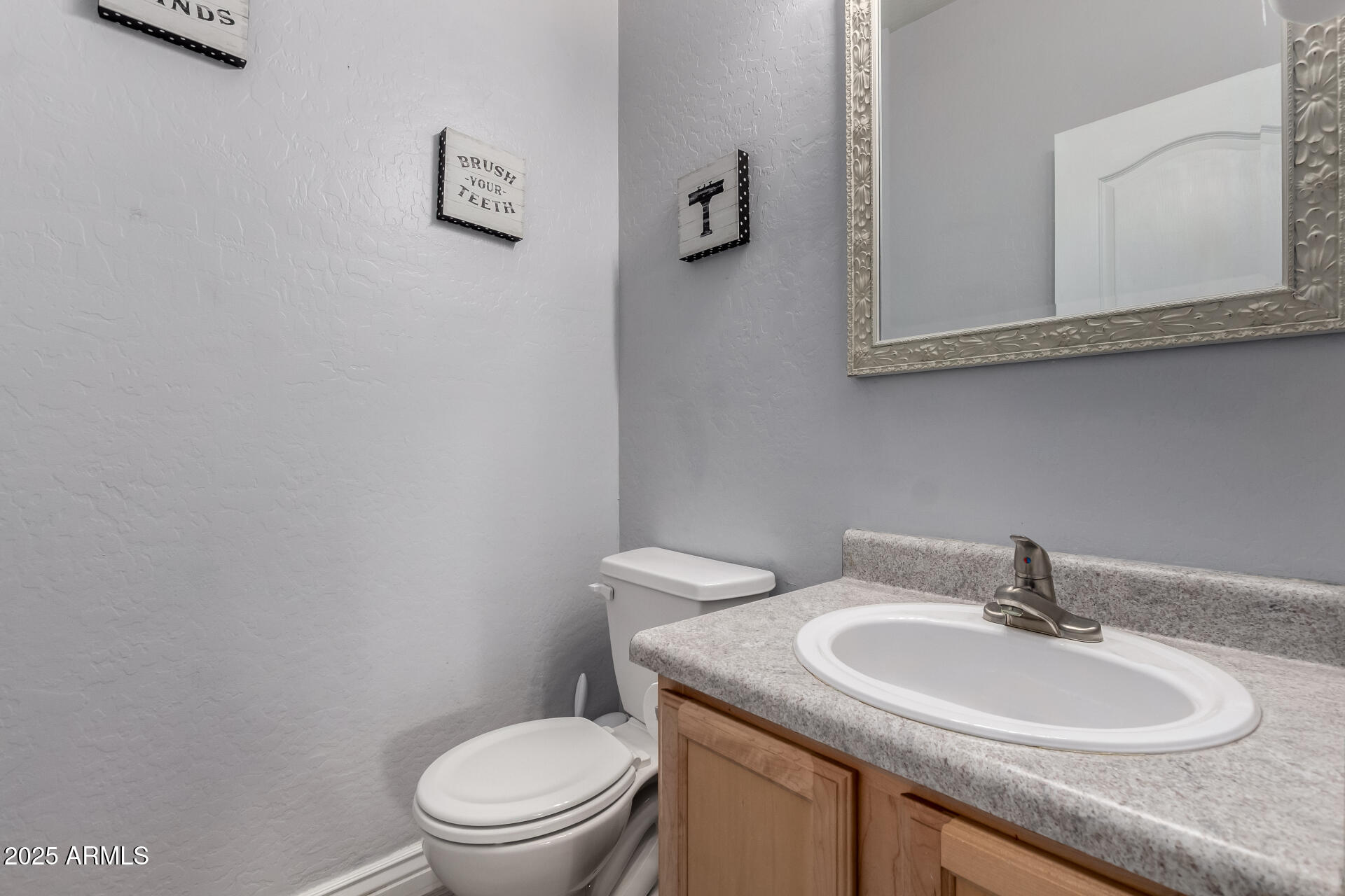 2116 S SHELBY