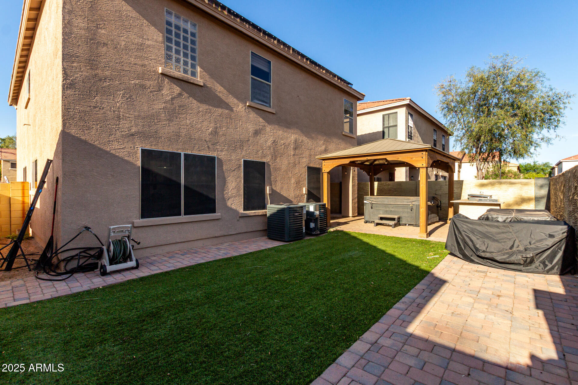 2116 S SHELBY