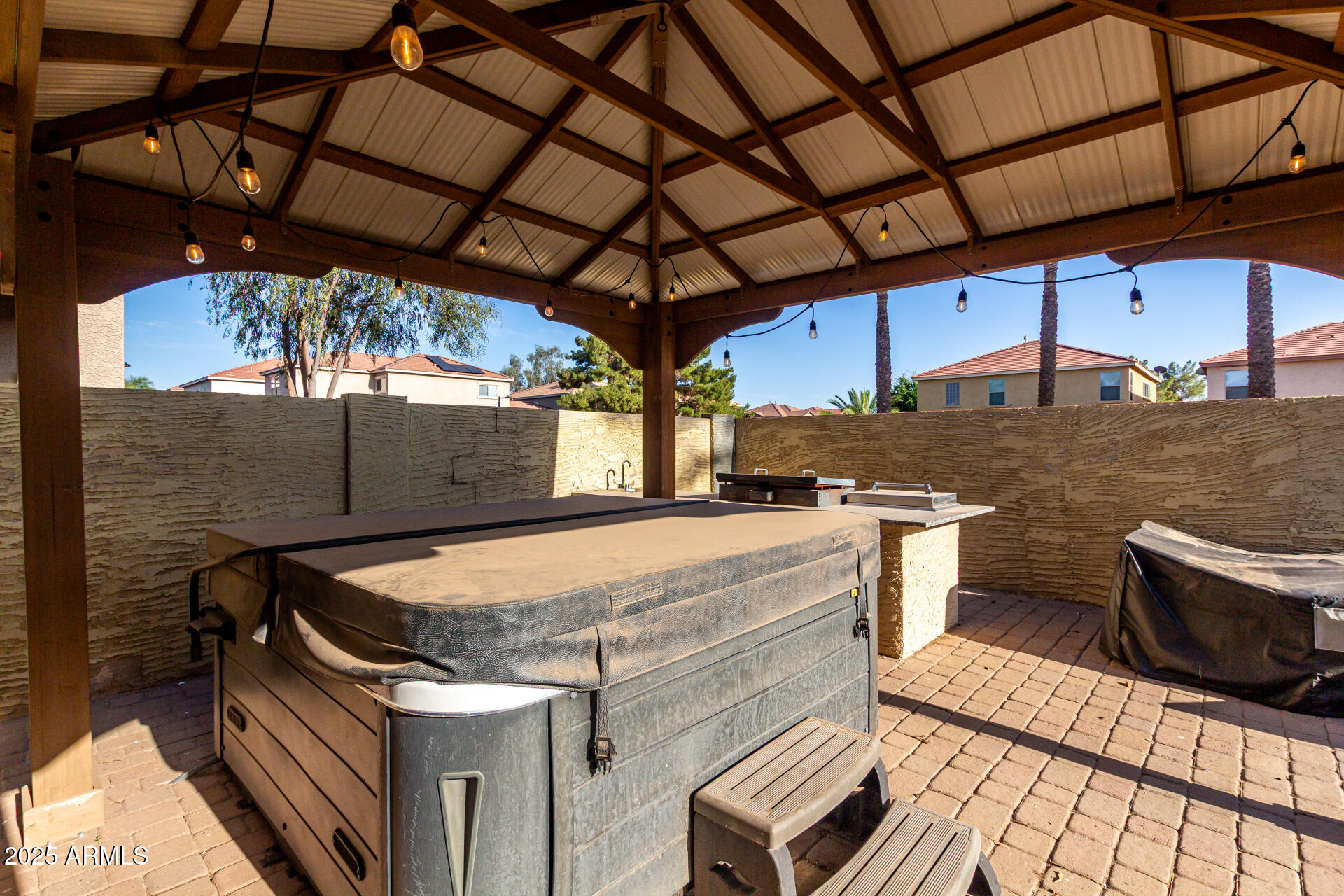 2116 S SHELBY