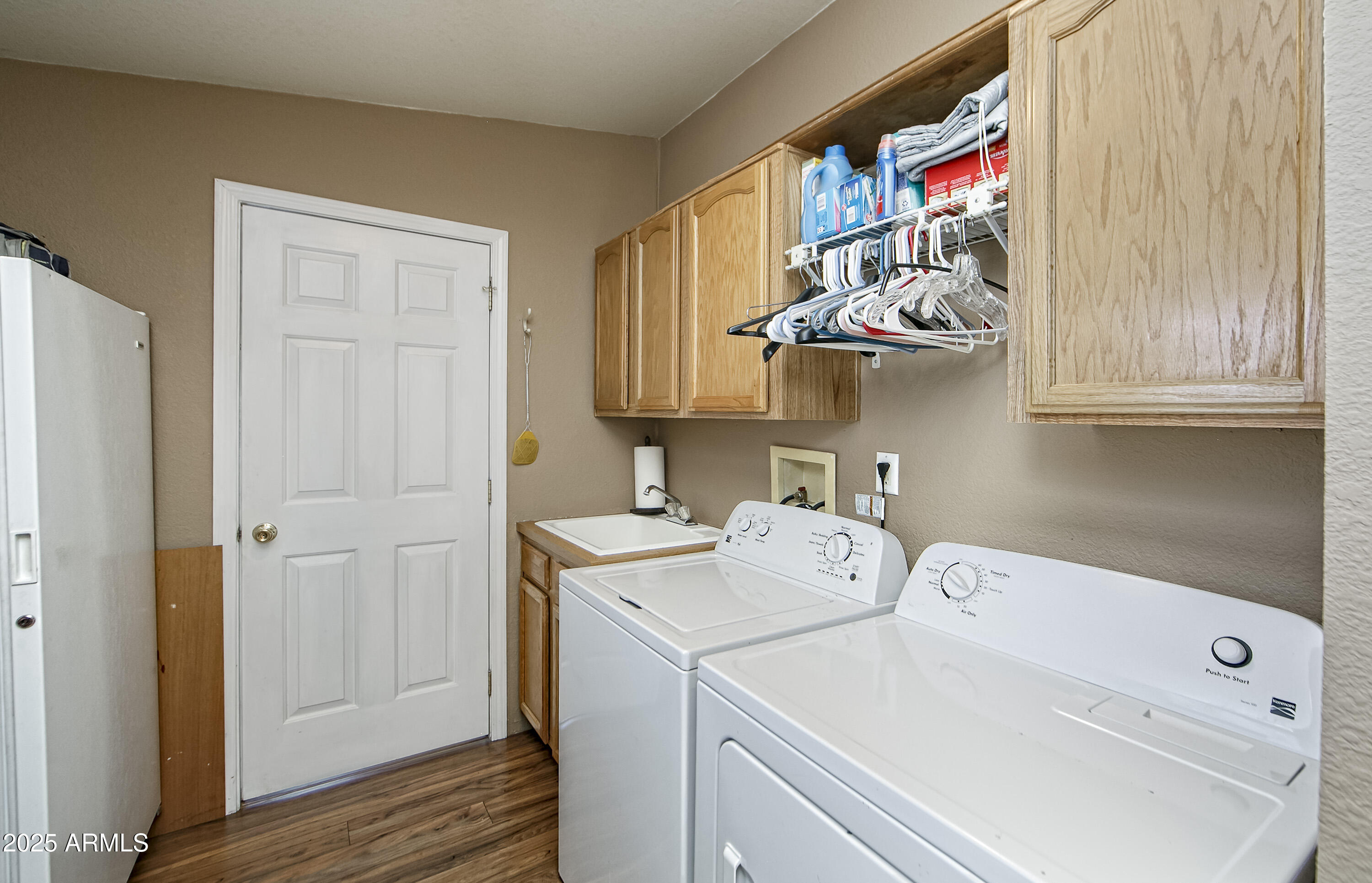 14050 E LAZY RIVER Drive