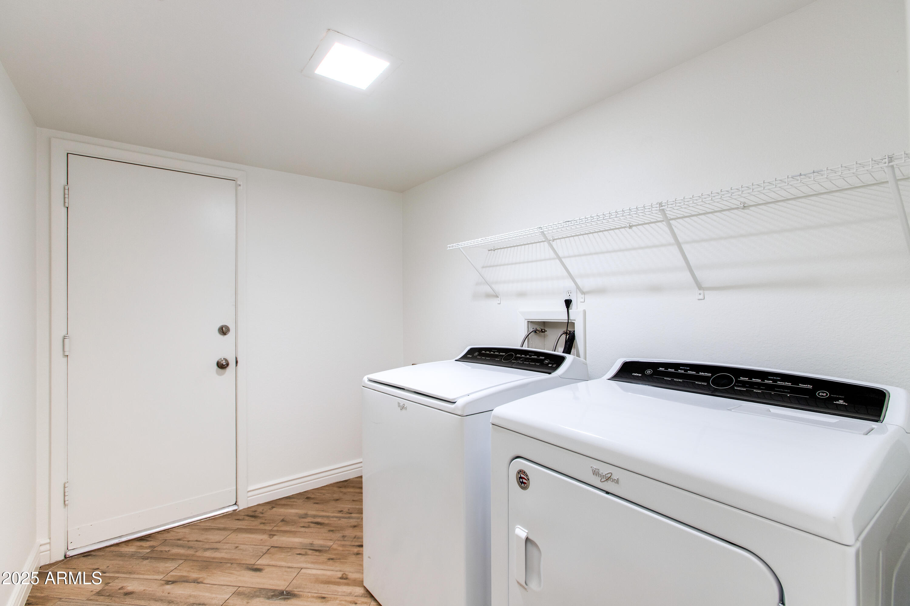 3020 E MISSION Lane
